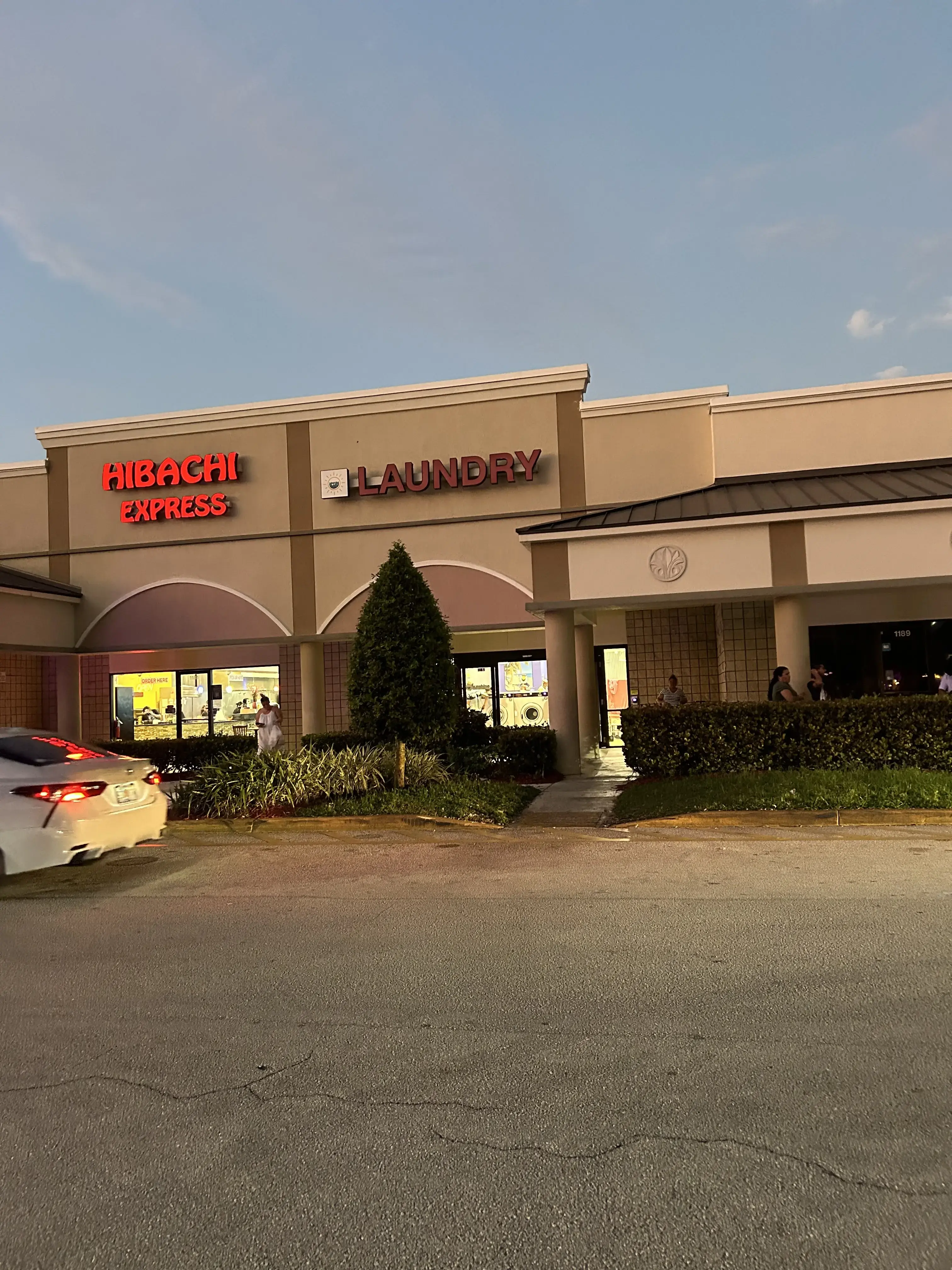 Sunshine Laundry Center - Image 2