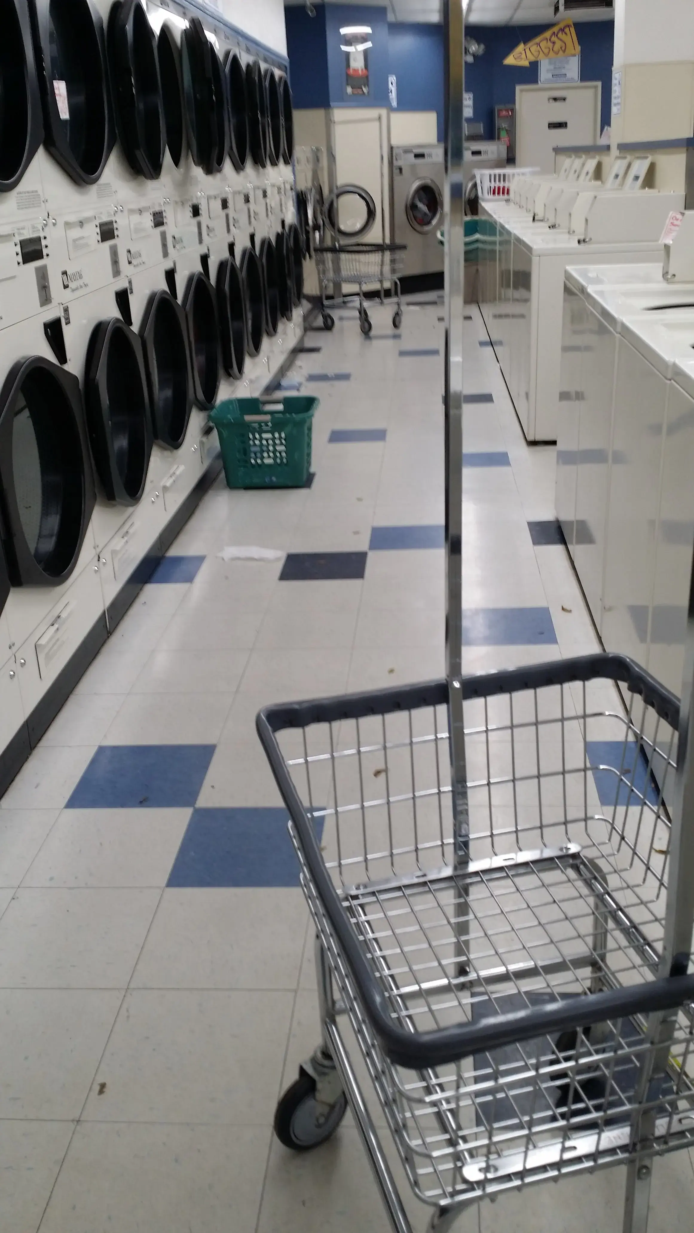 Sunshine Laundry thumbnail 14