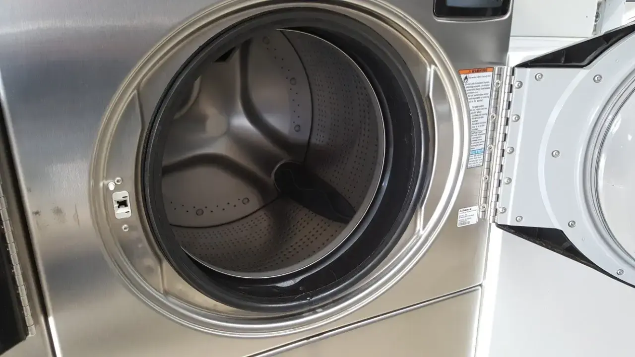 Sunshine Laundry, LLC thumbnail 12