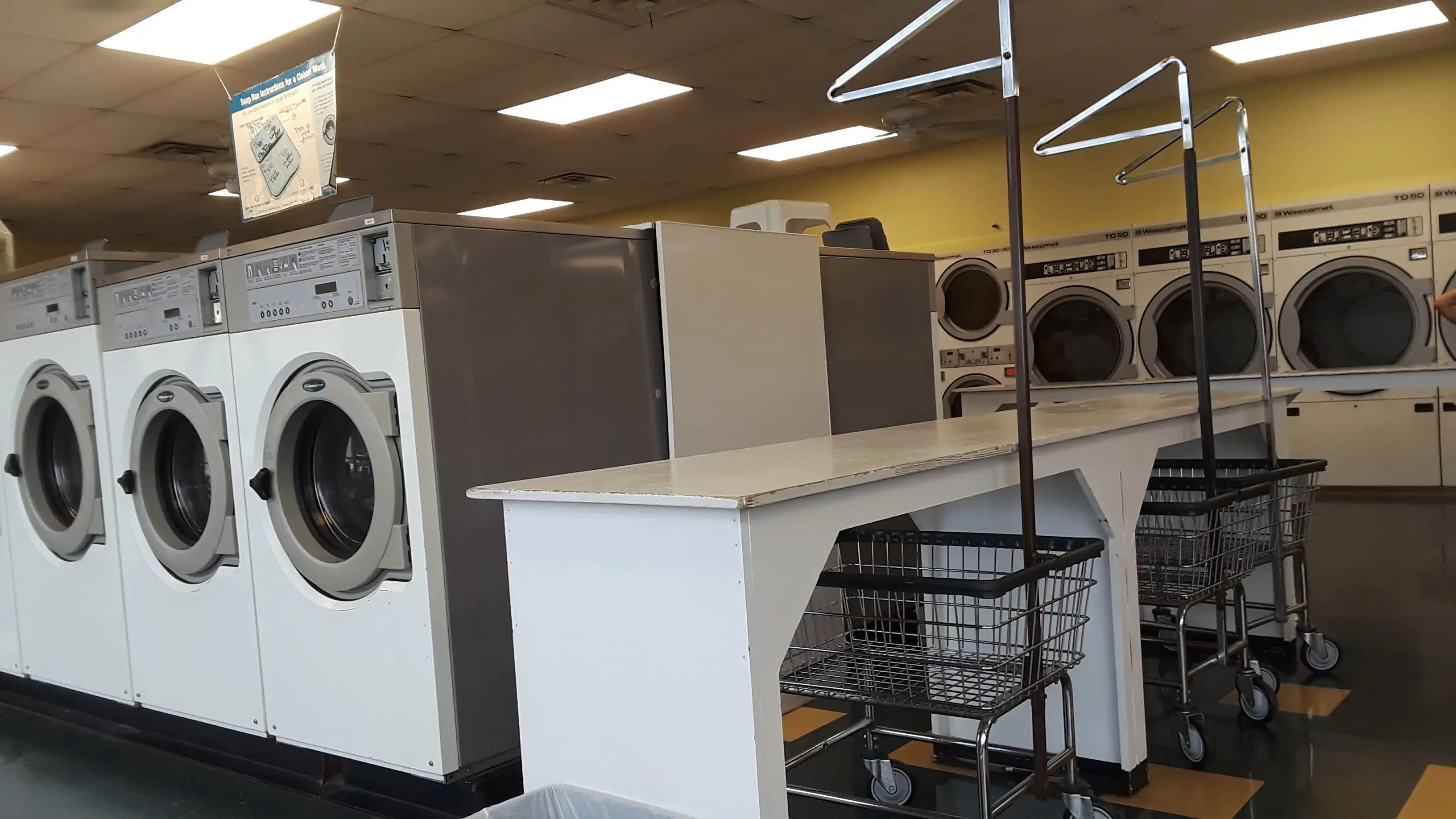 Sunshine Laundry thumbnail 18