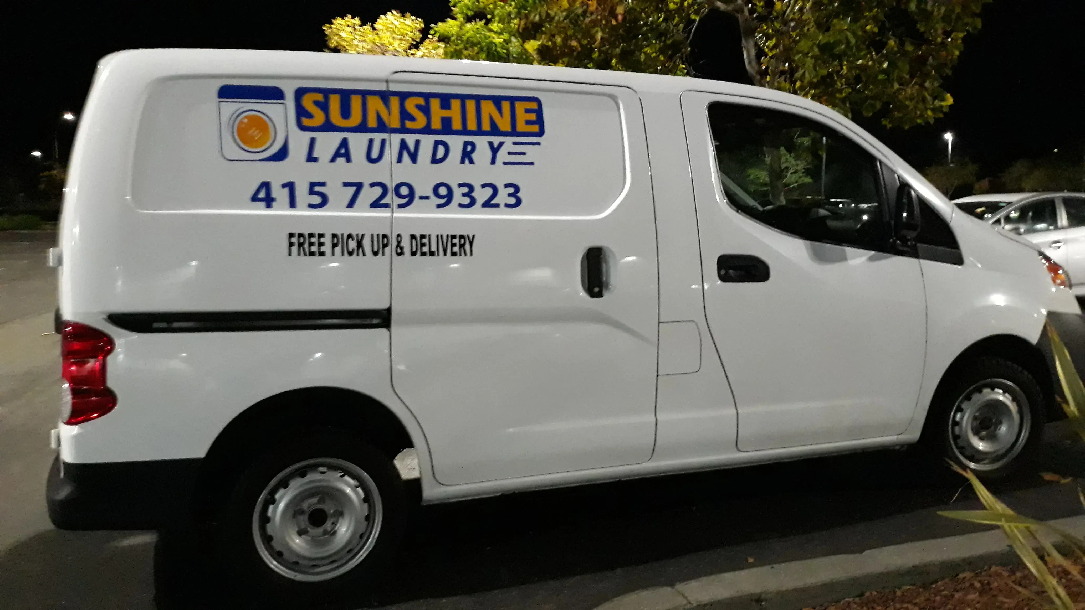 Sunshine Laundry Sausalito thumbnail 6