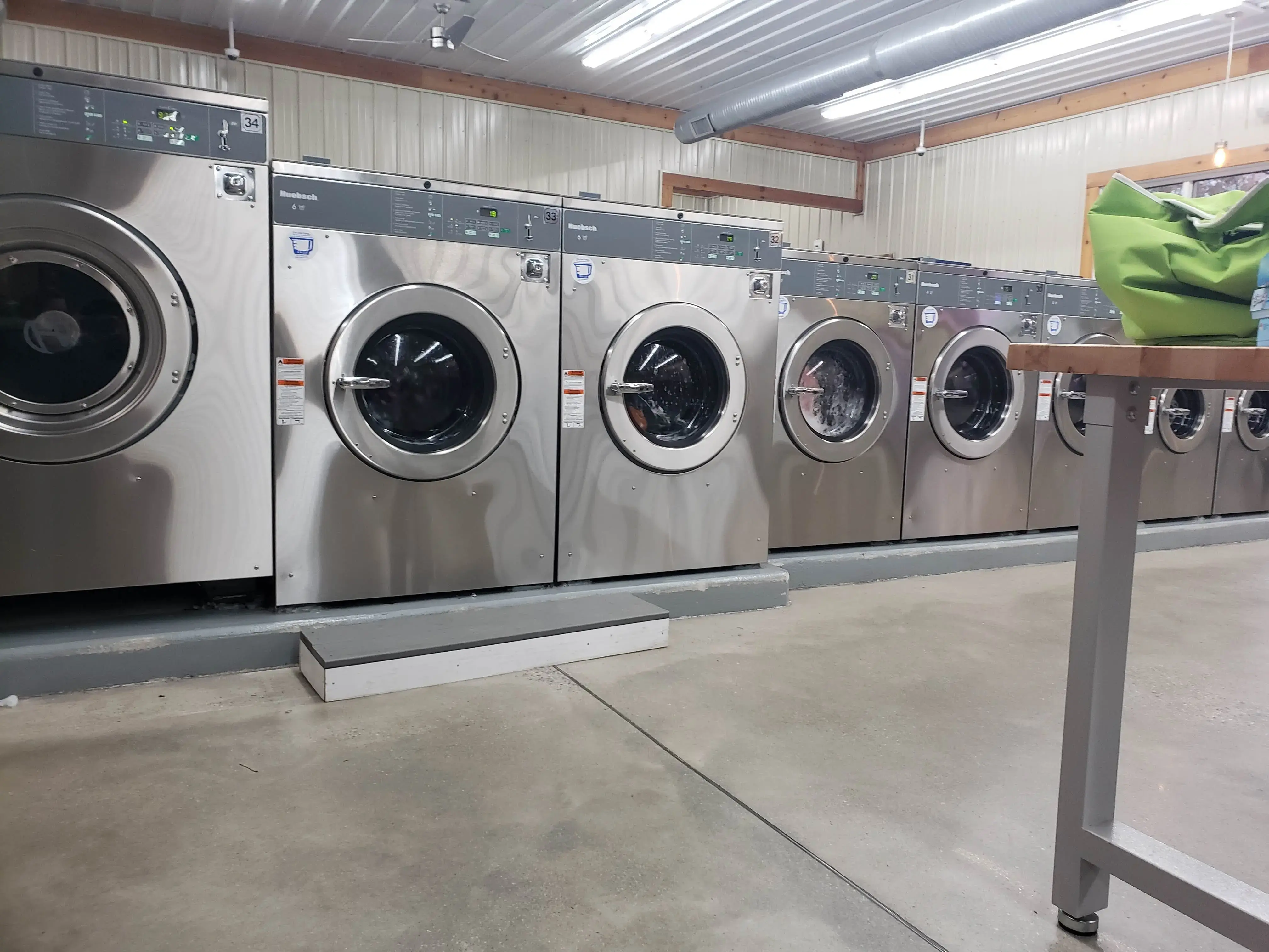 Sunshine Laundry thumbnail 20
