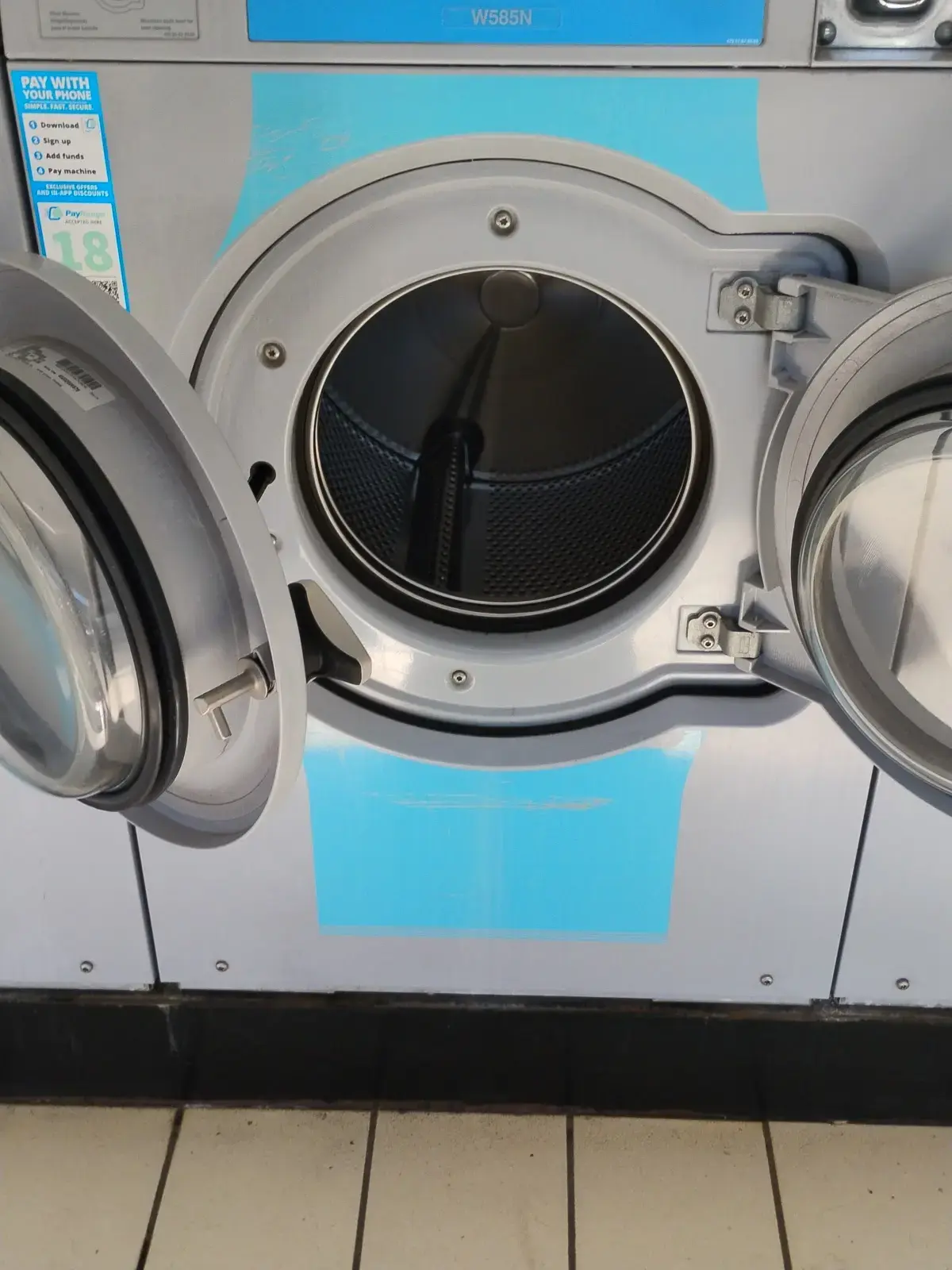 Super Clean Coin Laundry thumbnail 13
