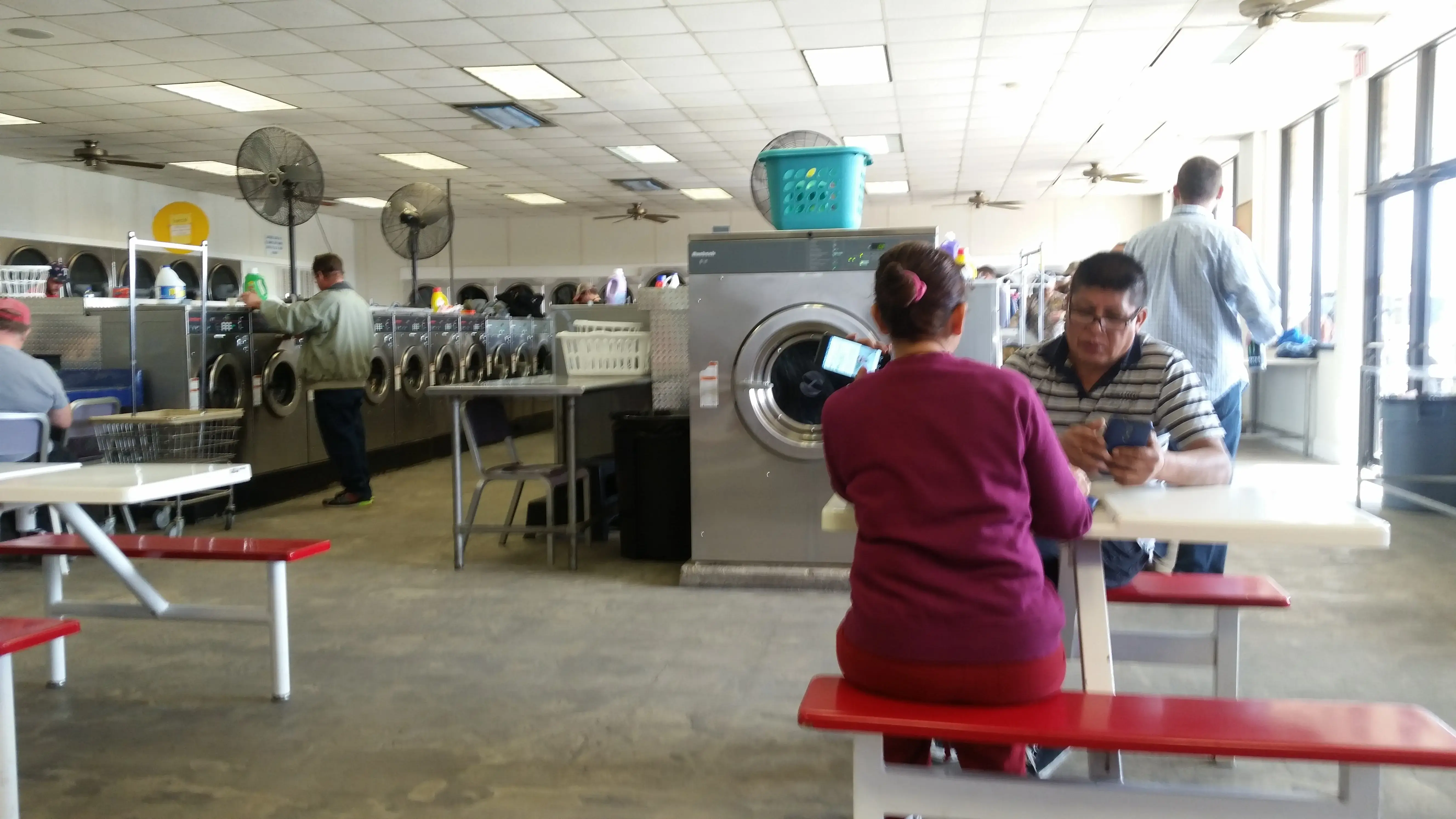 Super Clean Coin Laundry thumbnail 15