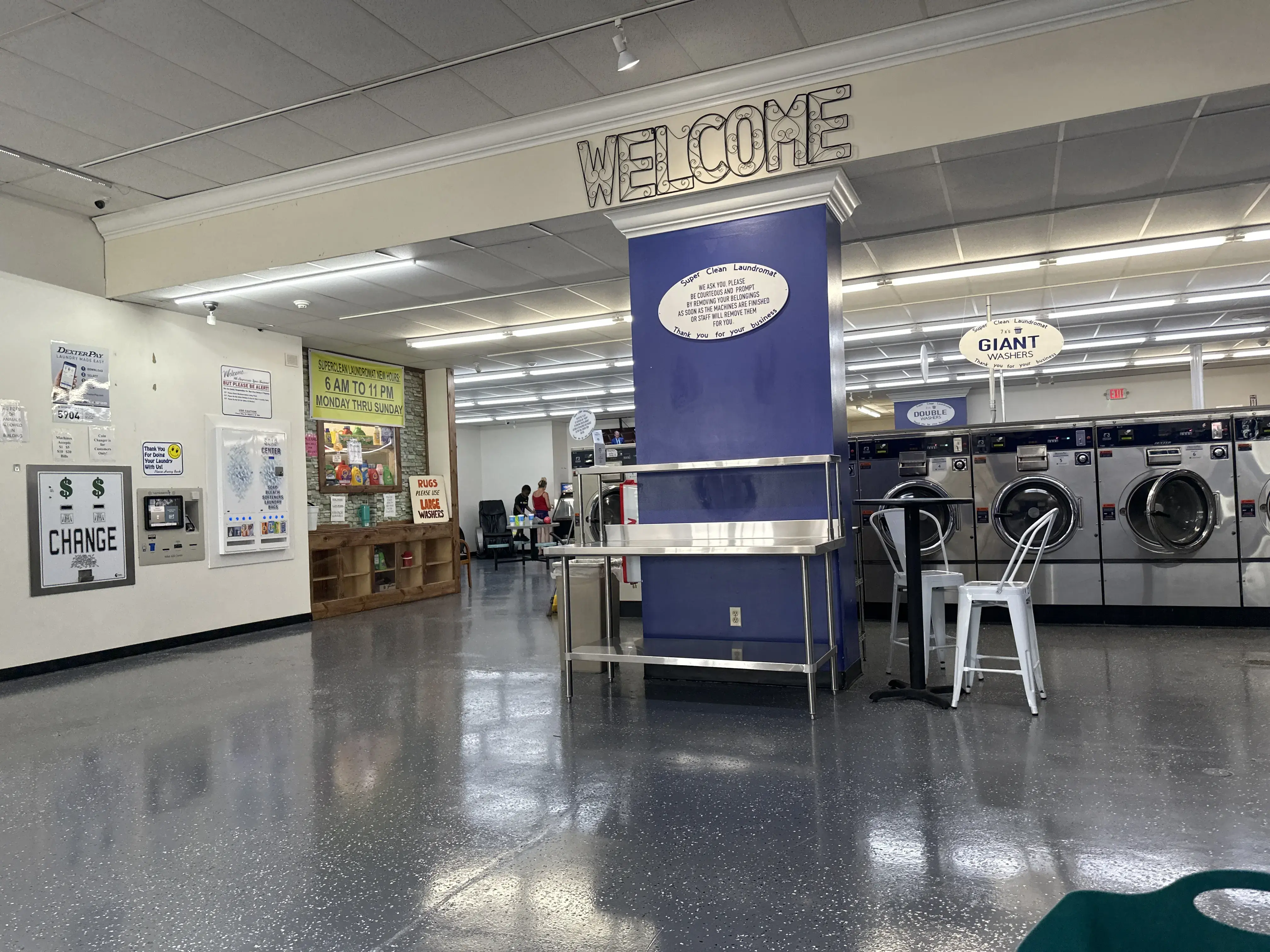 Super Clean Laundromat thumbnail 2