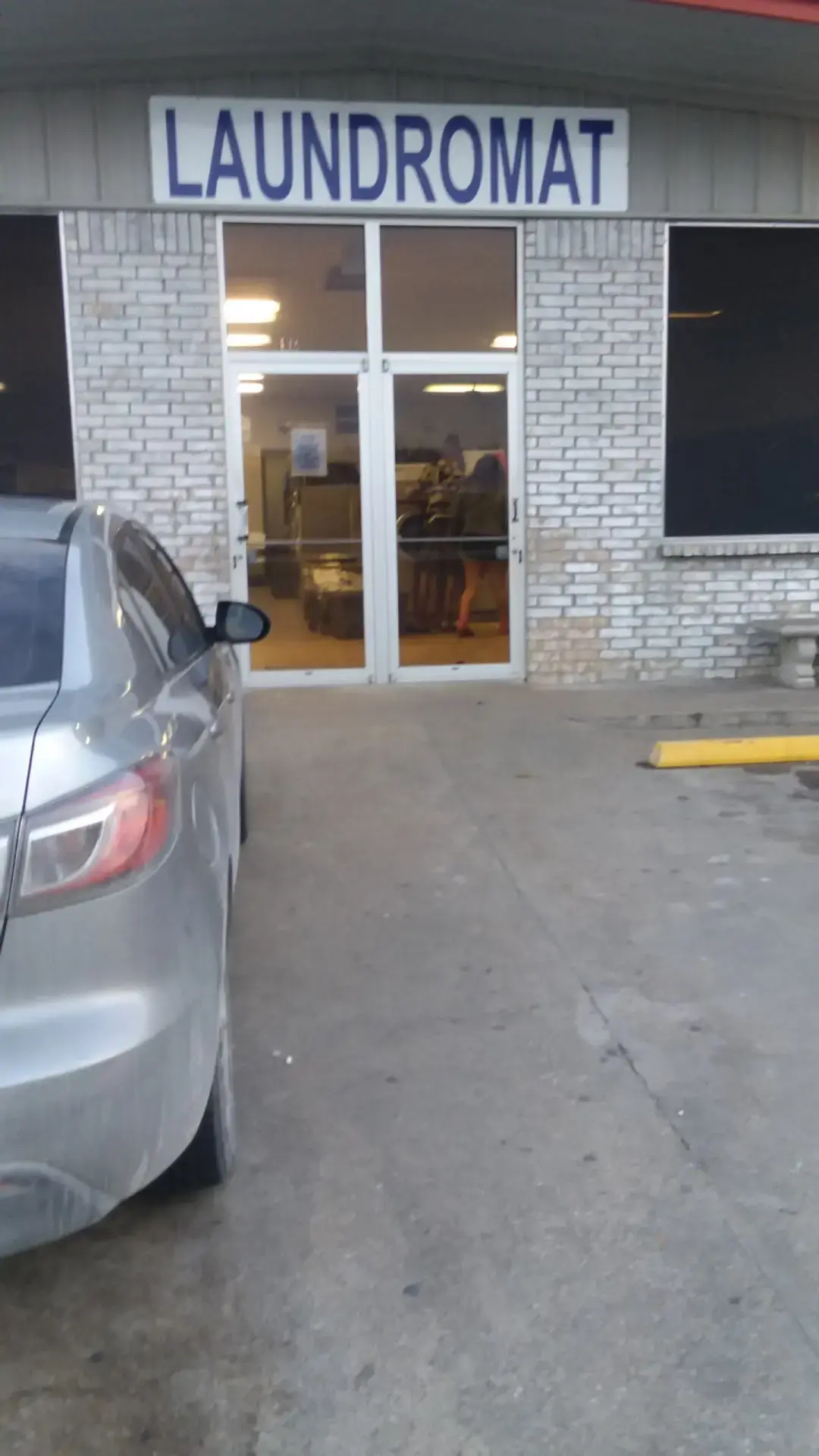 Super Clean Laundromat and Car Wash prices thumbnail 12