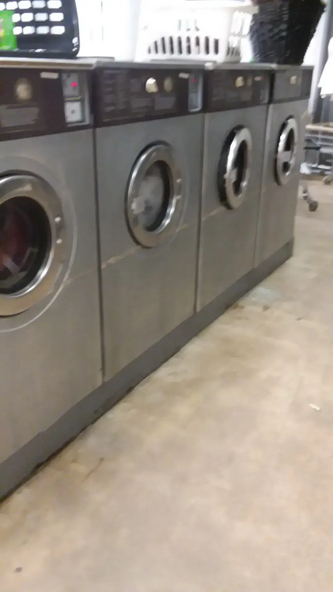 Super Clean Laundromat and Car Wash prices thumbnail 20