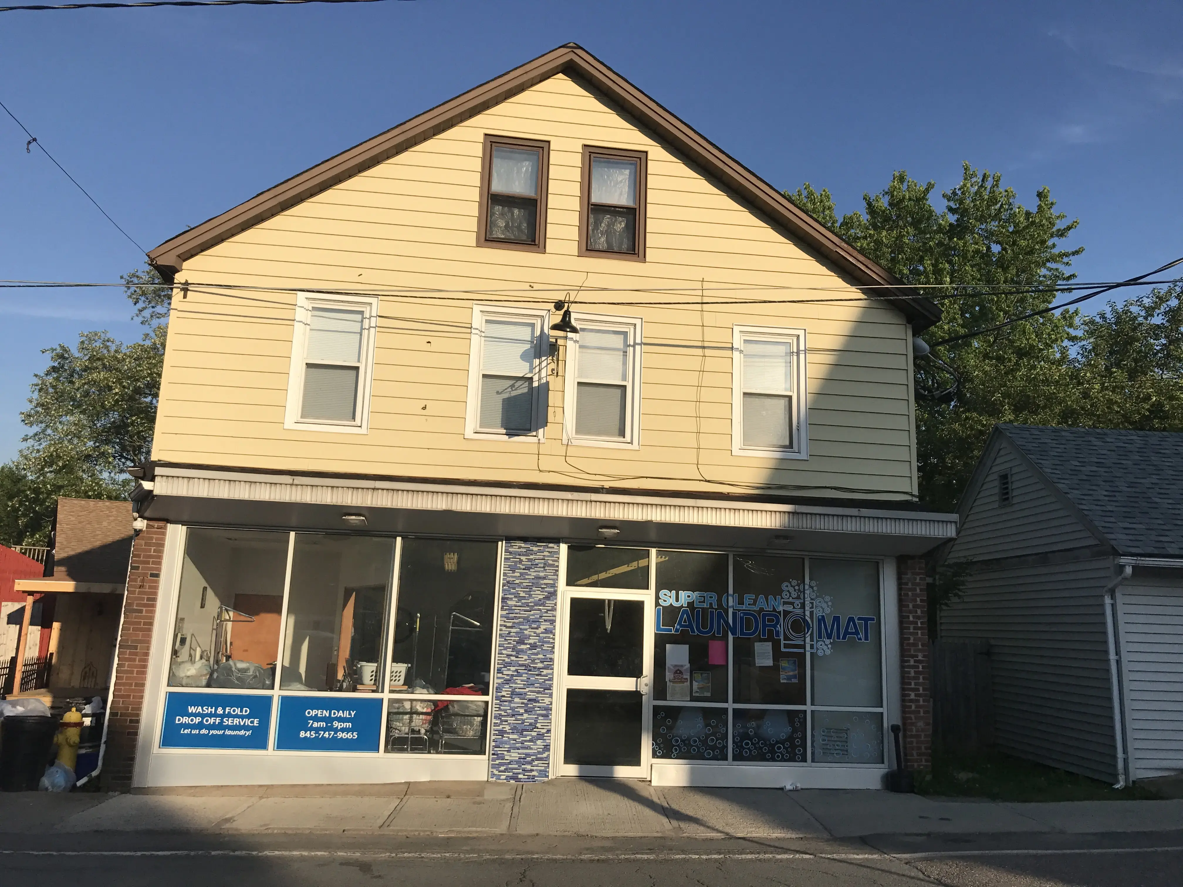 Super Clean Laundromat thumbnail 3