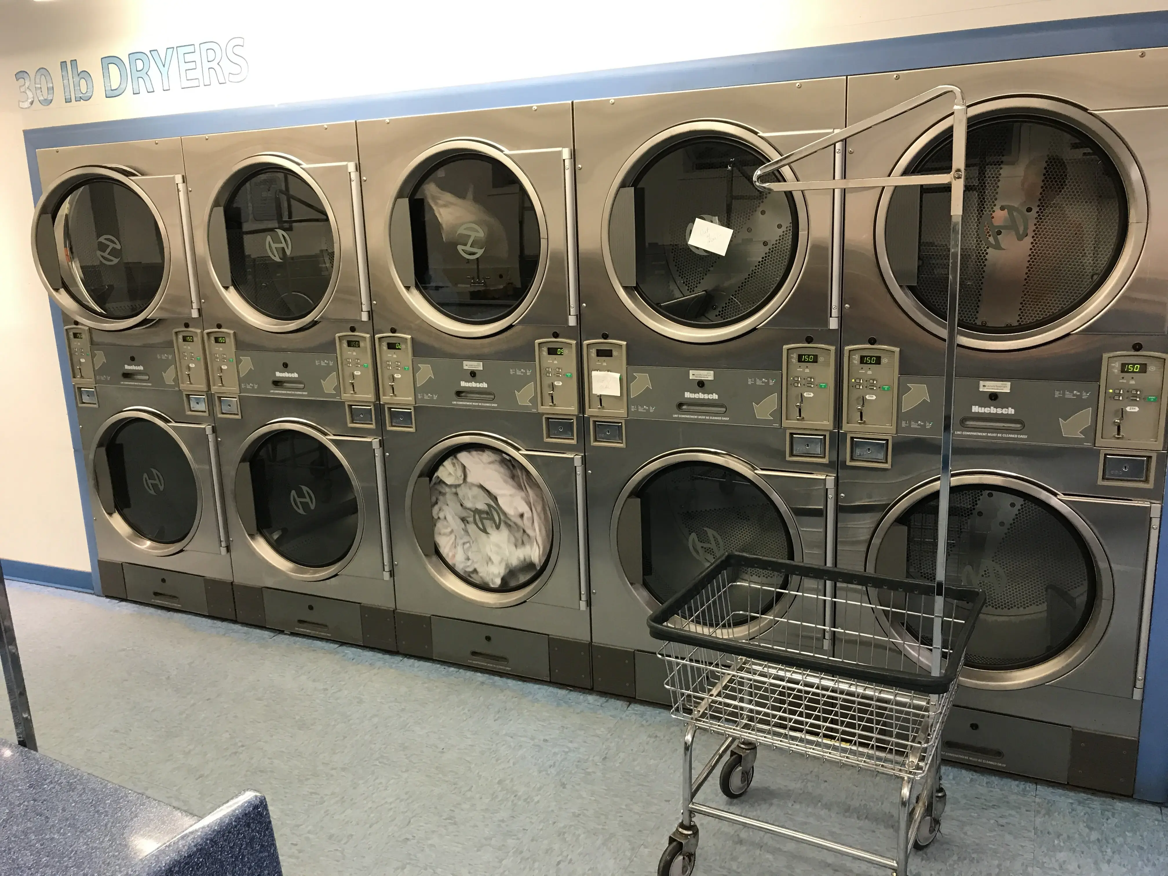 Super Clean Laundromat thumbnail 15