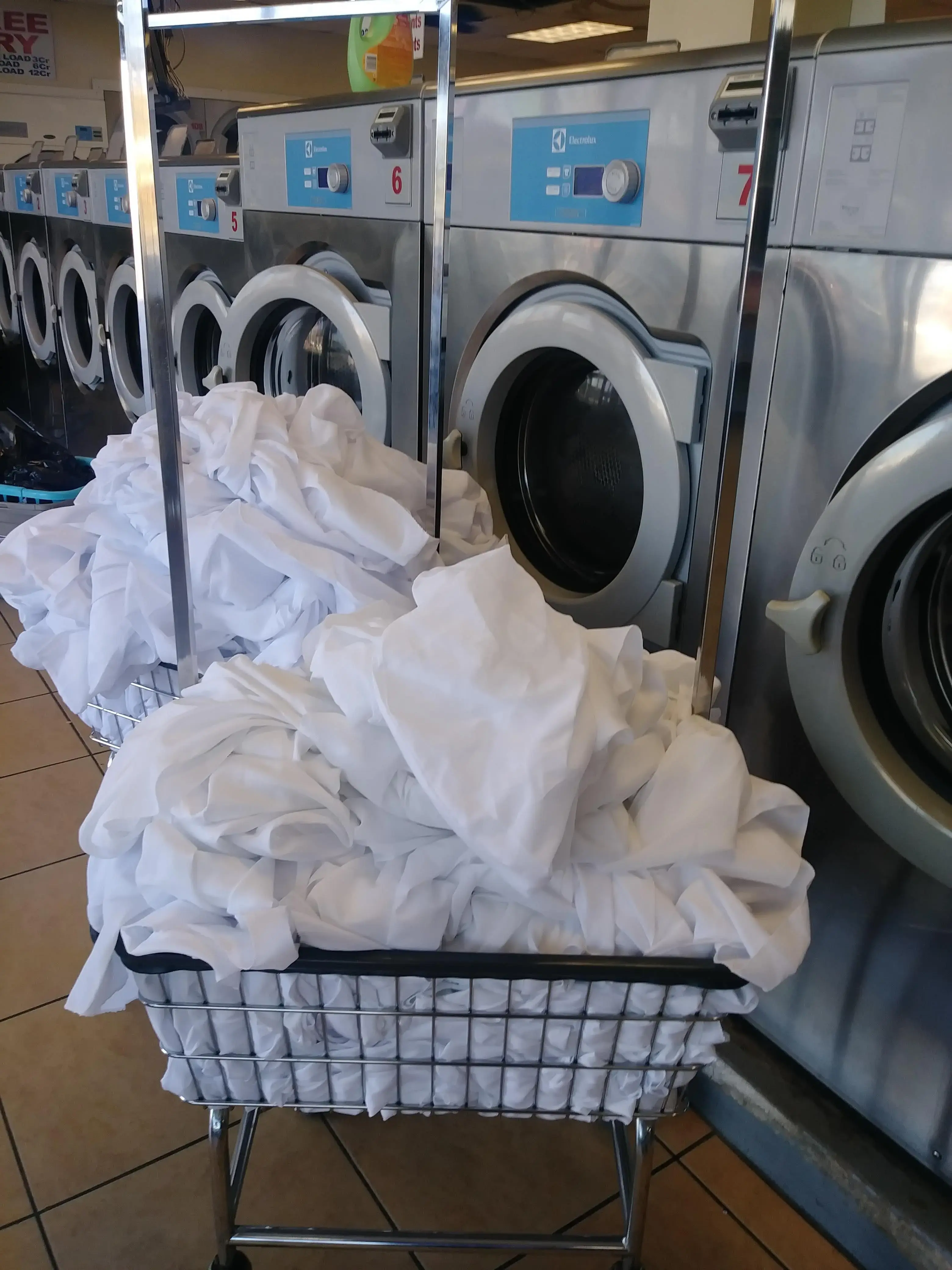 Super Clean Laundromat Plus thumbnail 9