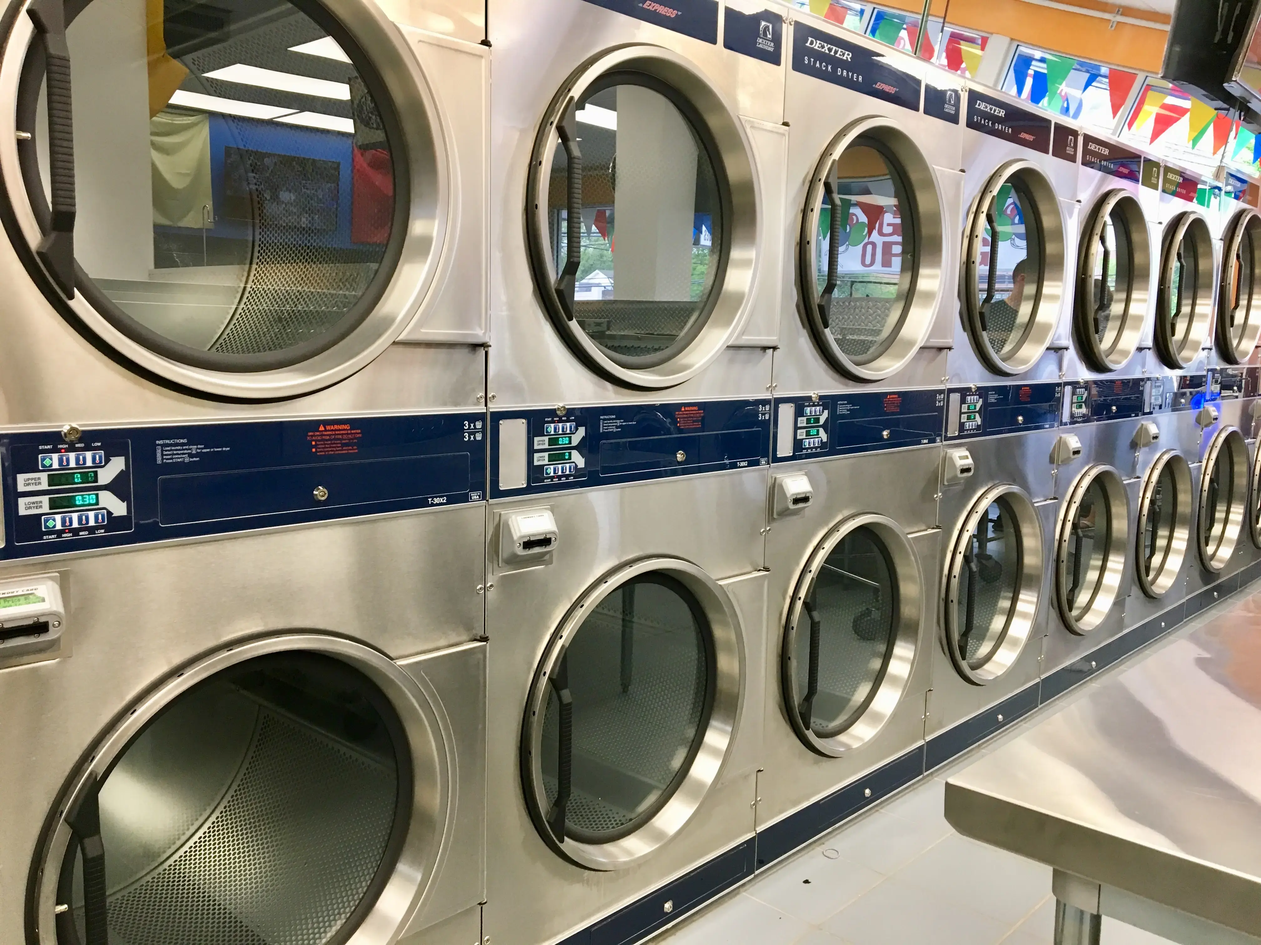 SUPER CLEAN Laundromat thumbnail 11