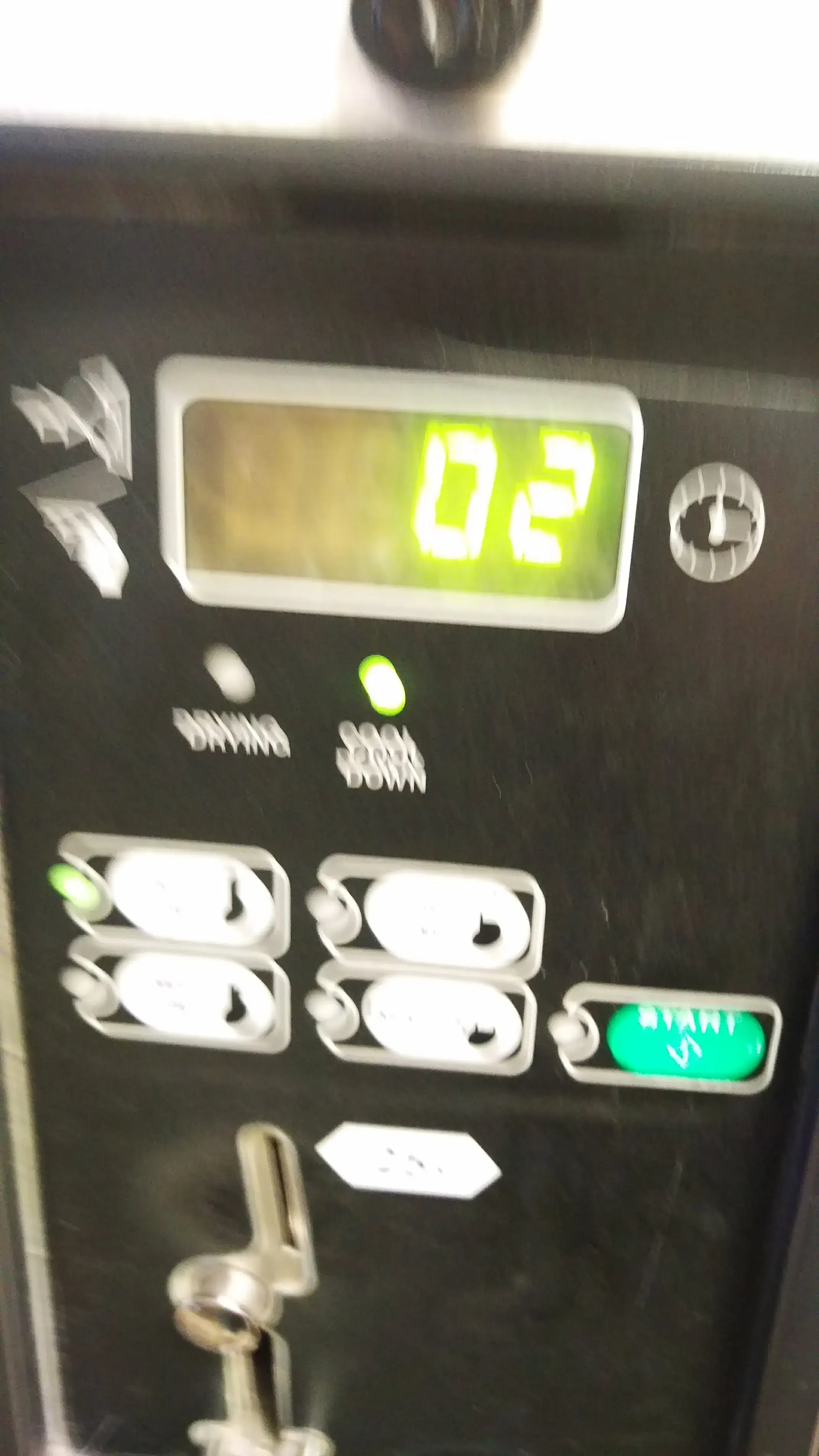 Super Clean Laundromats and Dry Cleaners - Image 8