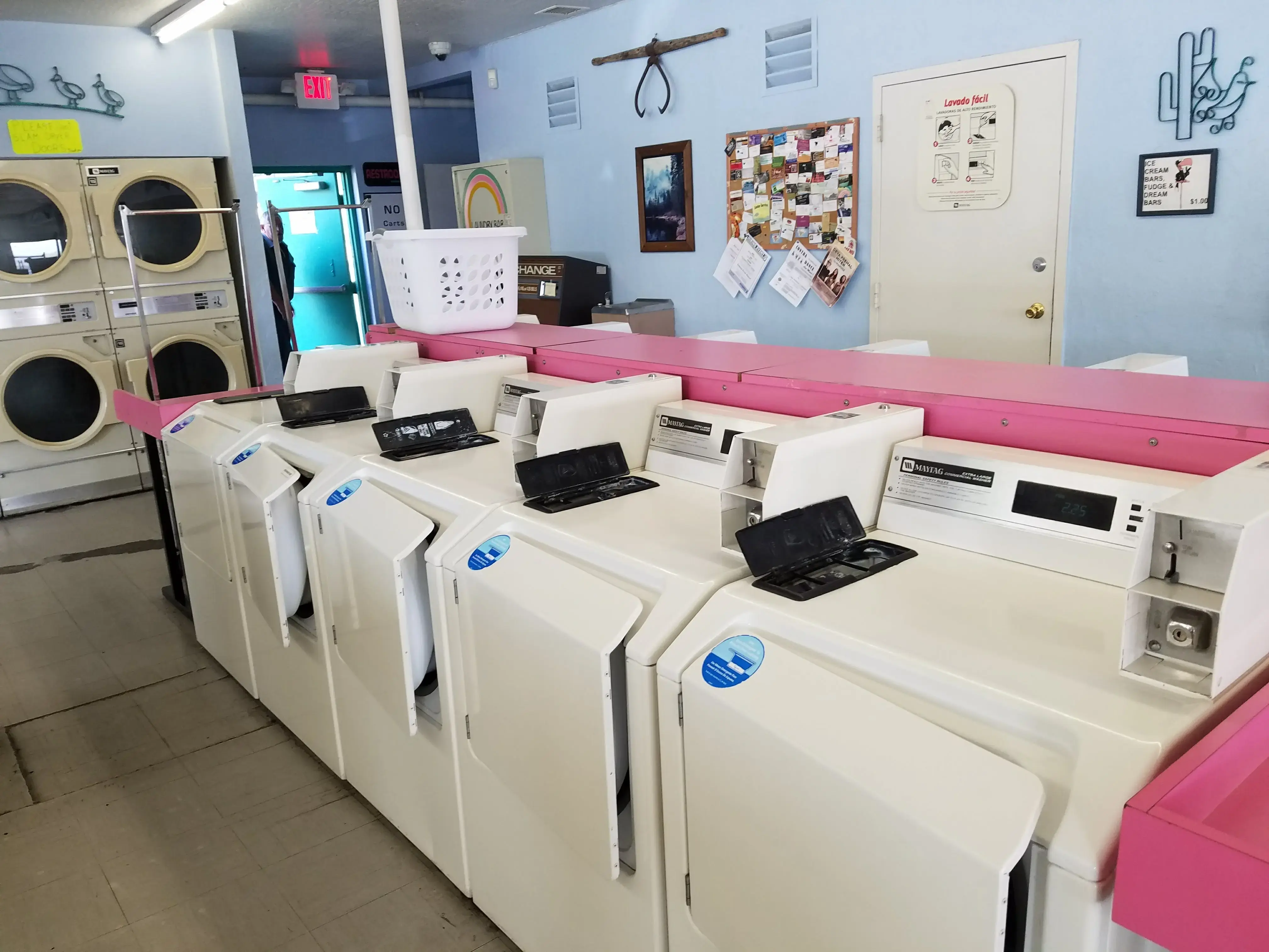 Super Clean Laundry Arizona LLC thumbnail 9