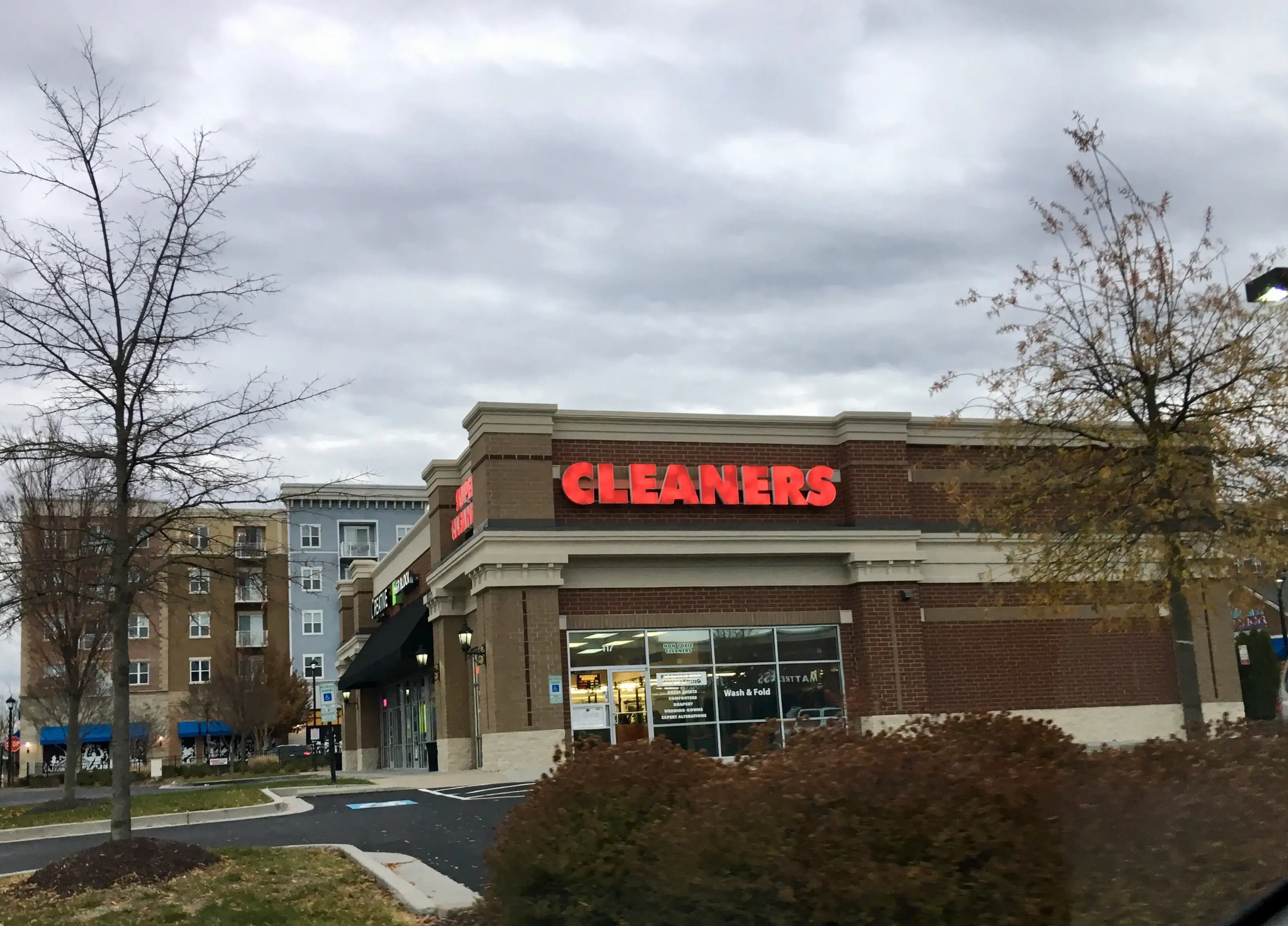 Super Cleaners thumbnail 2