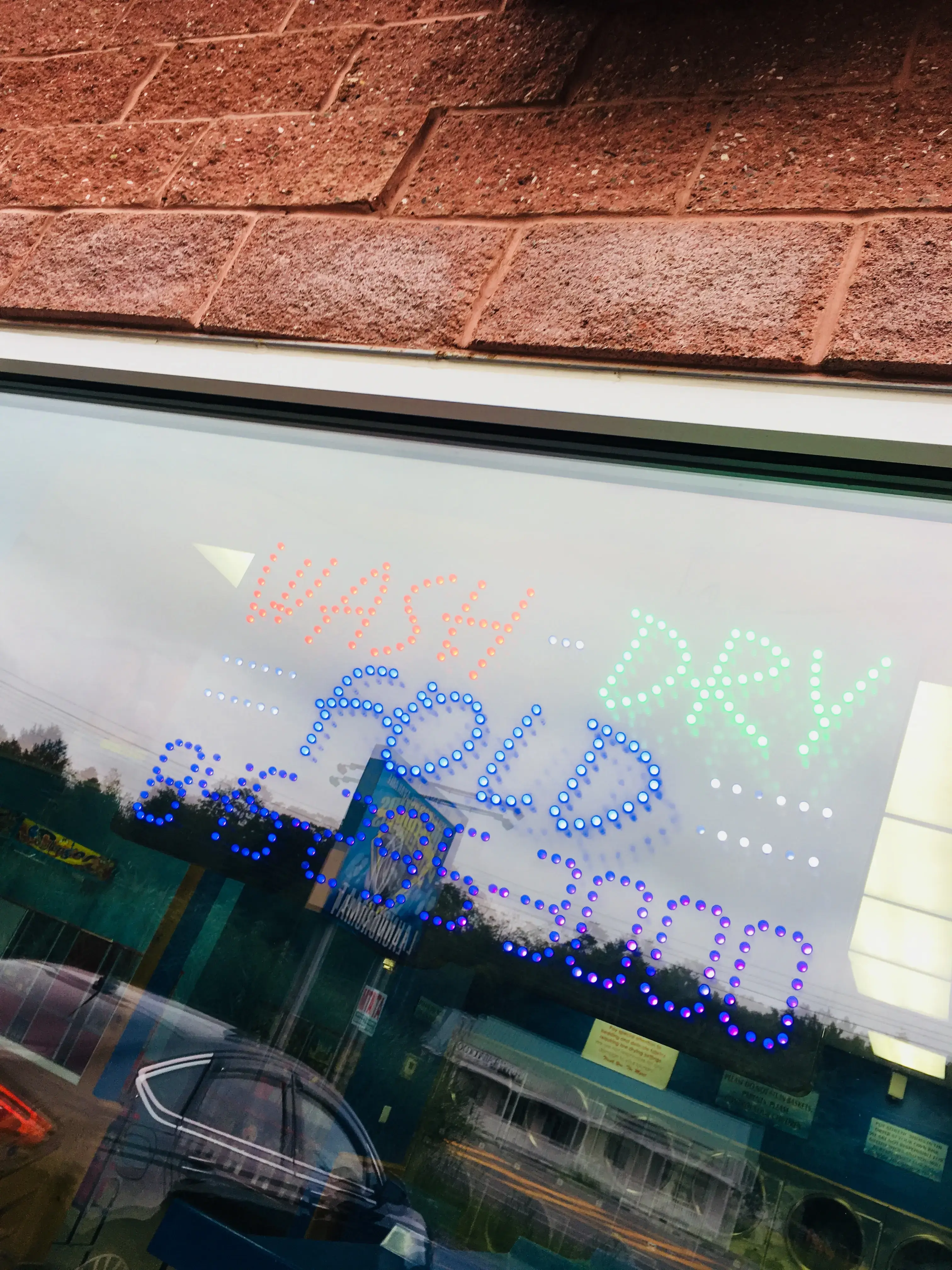 Super Duds Laundromat thumbnail 16