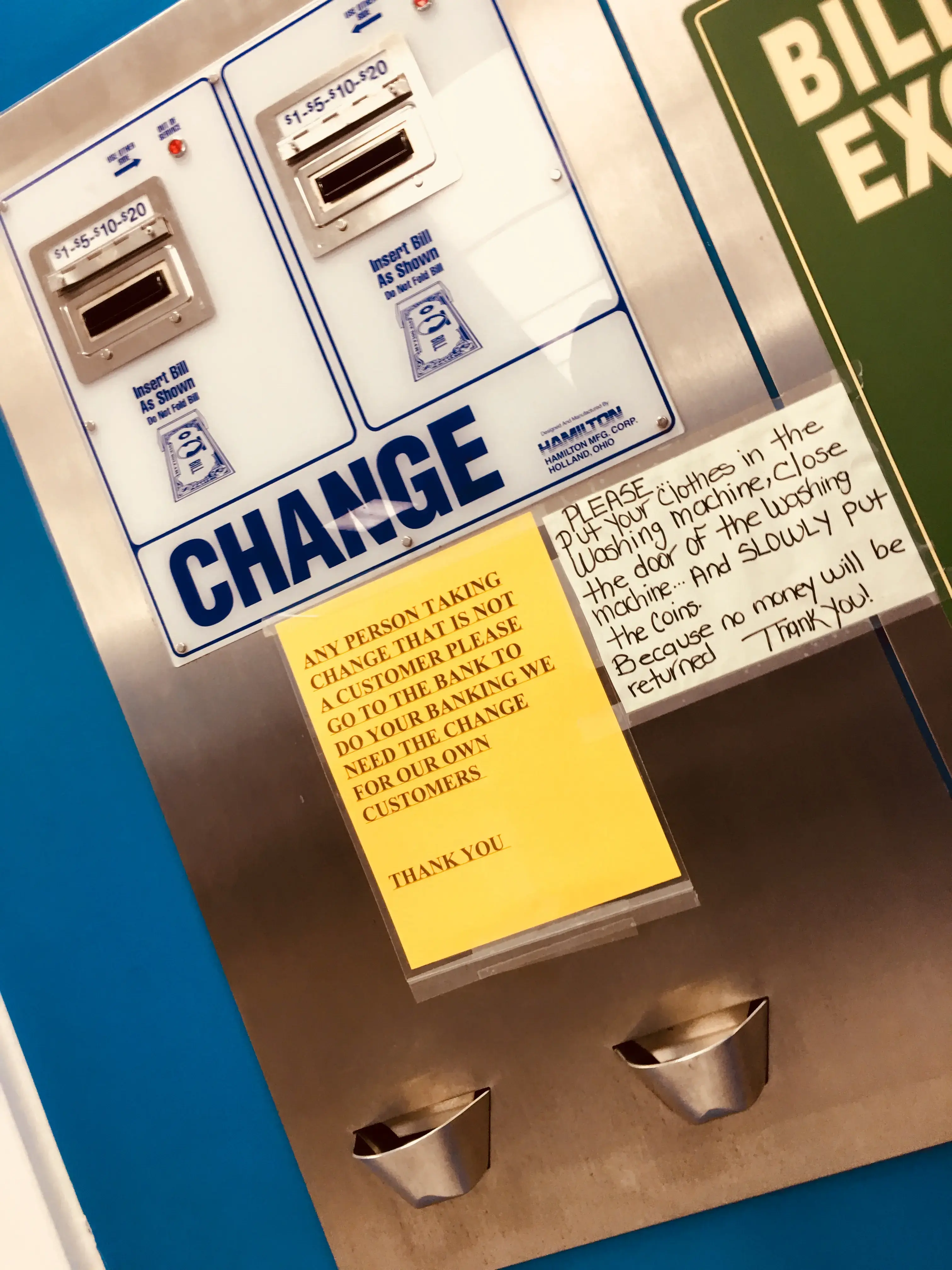 Super Duds Laundromat - Image 10