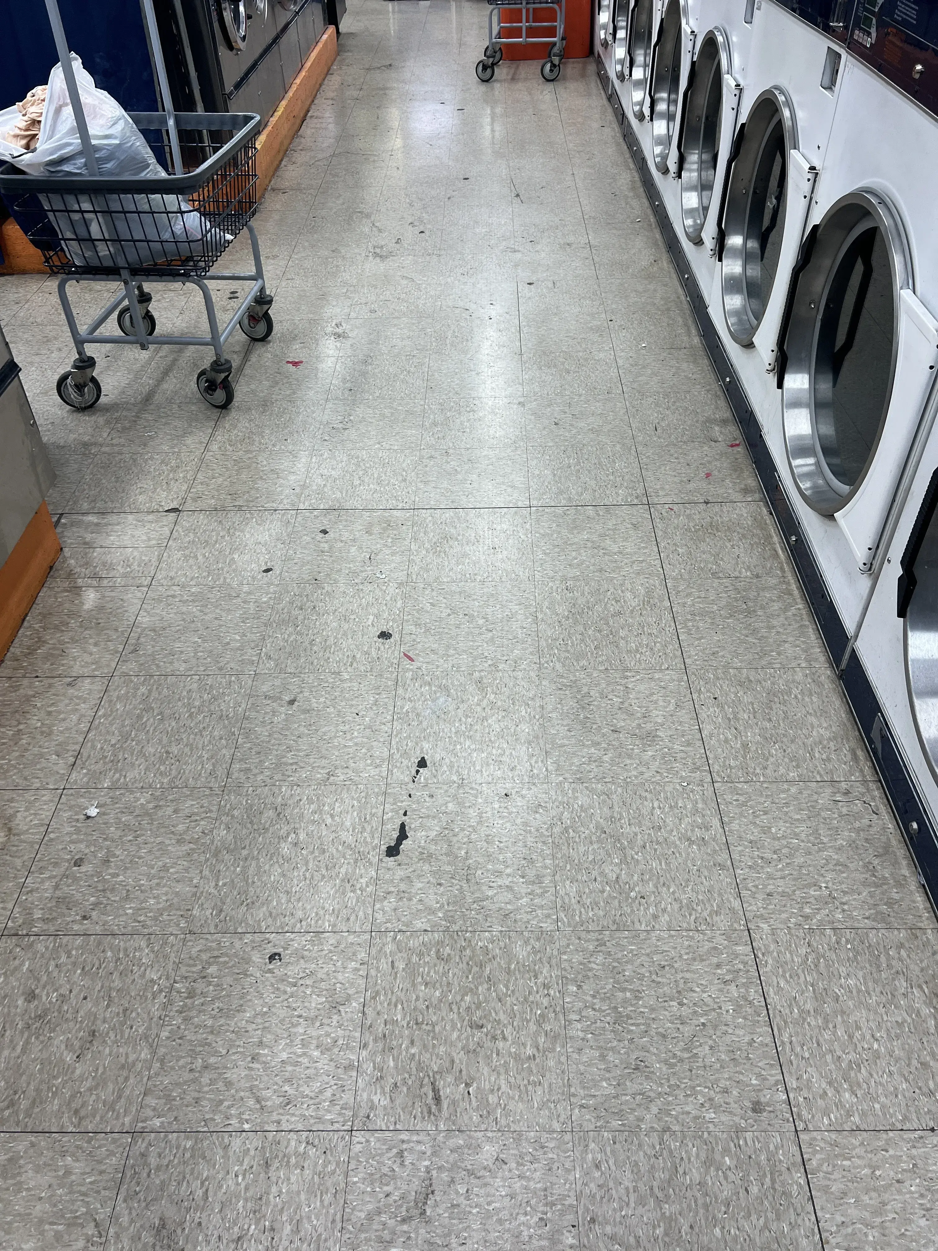 Super Fresh Laundromat - Image 7