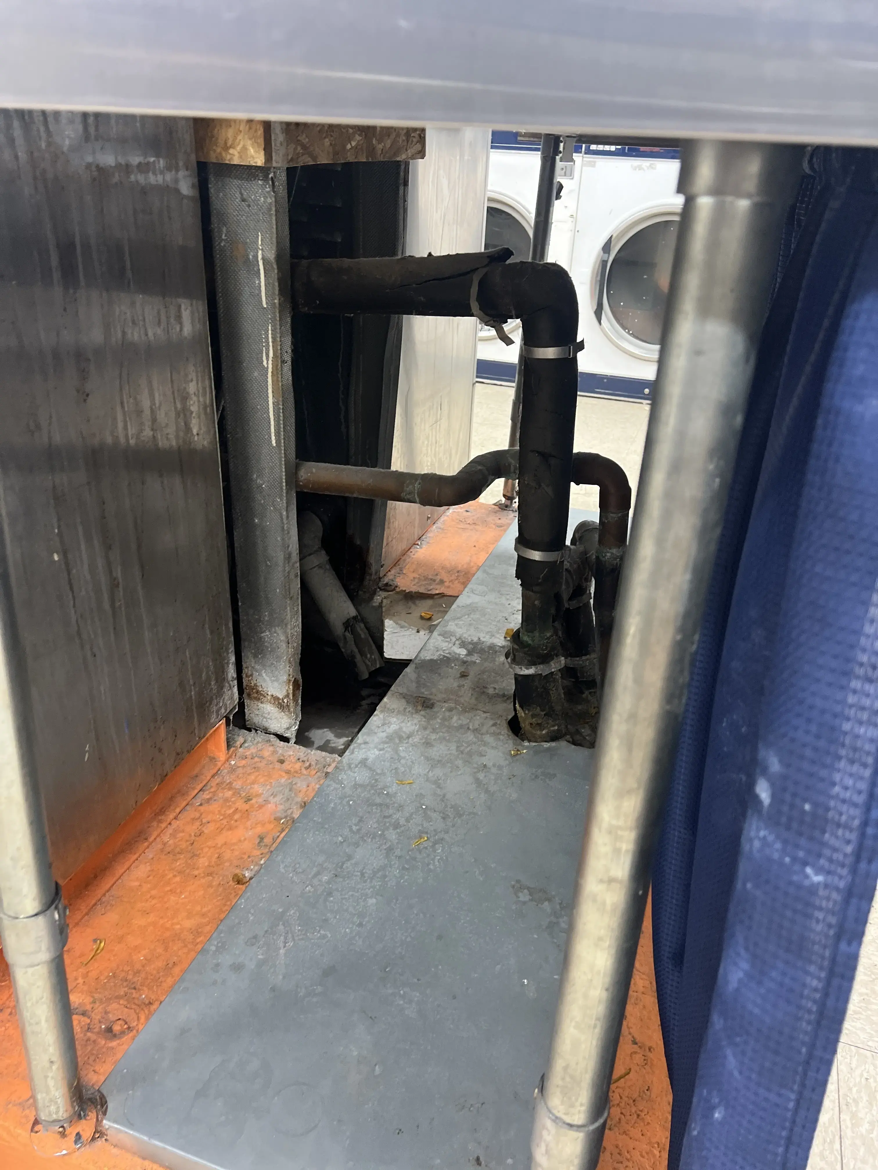 Super Fresh Laundromat - Image 10