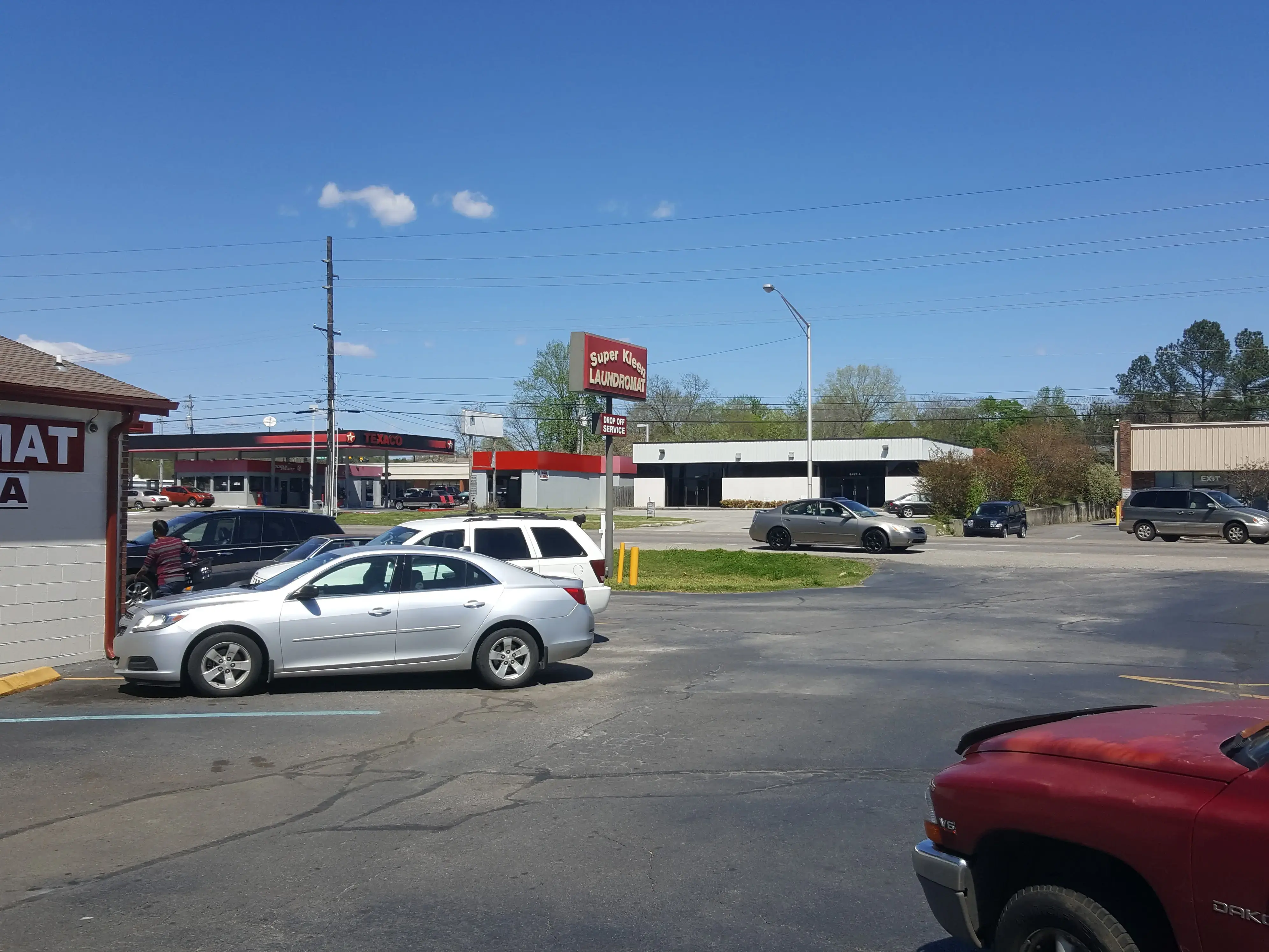 Super Kleen Laundromat thumbnail 10