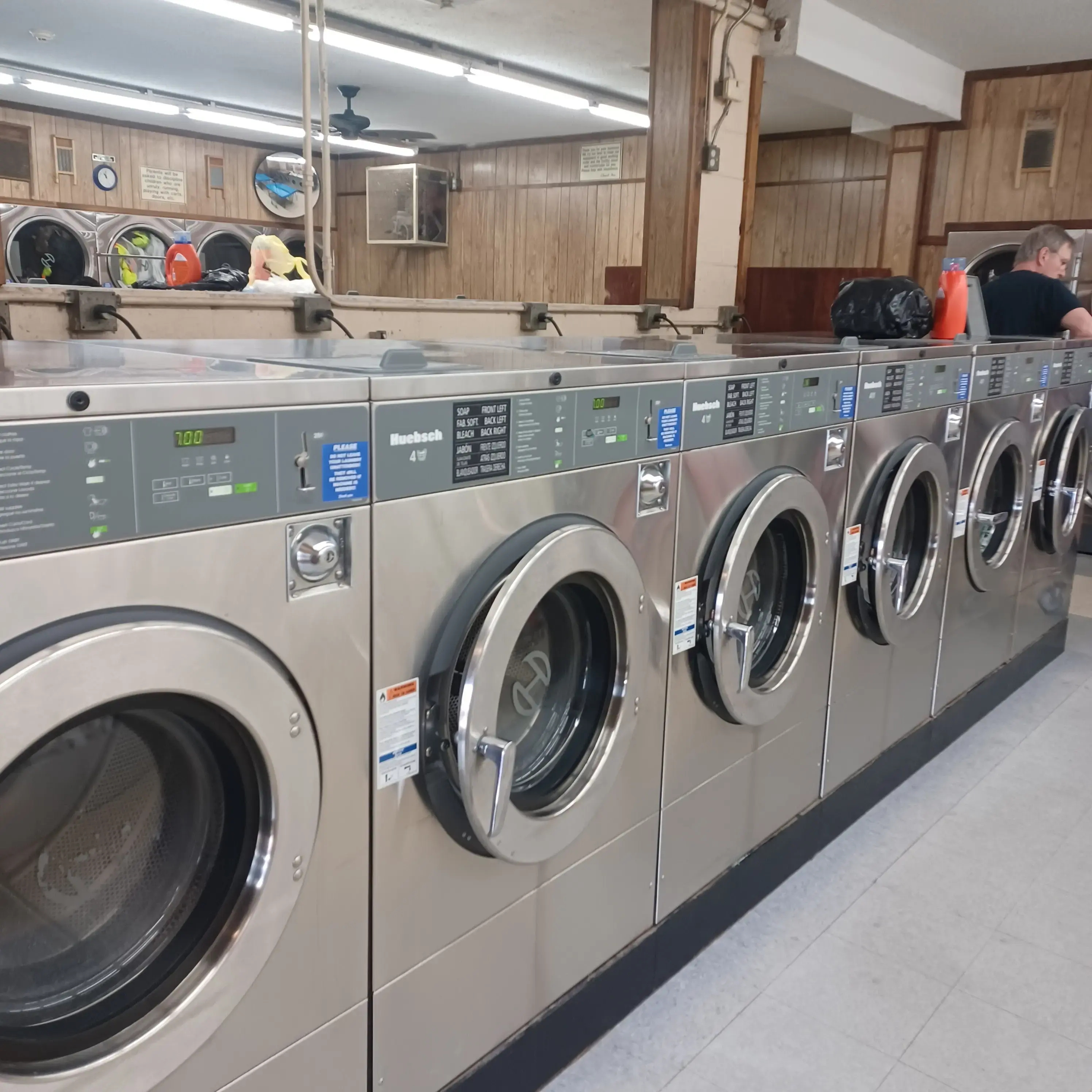 Super Kleen Laundromat thumbnail 2