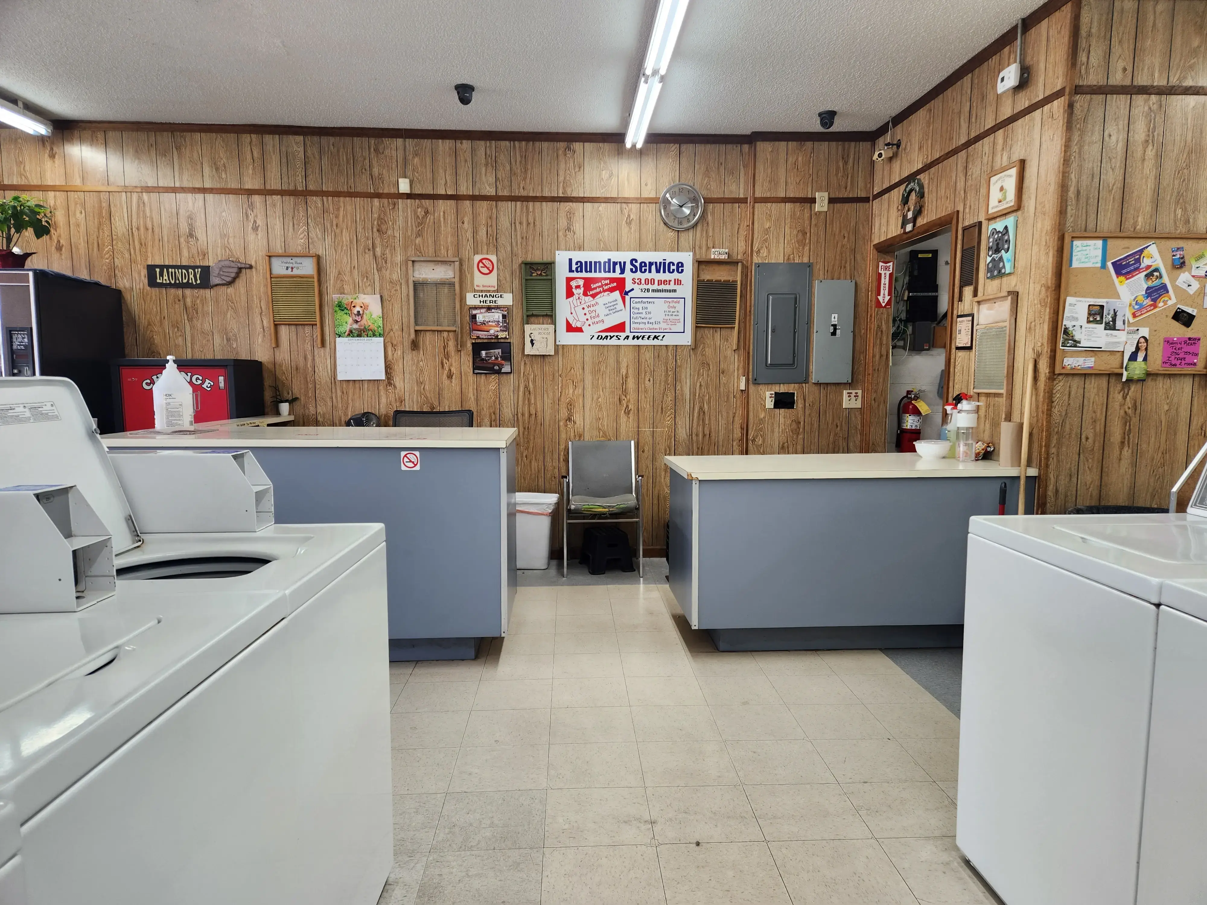 Super Kleen Laundromat - Image 16