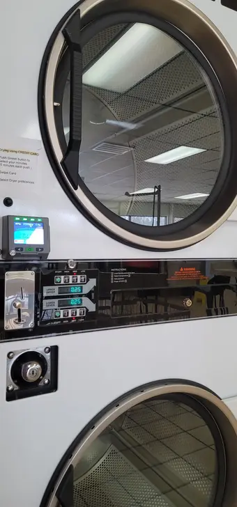 Super Kleen Laundry - Image 12