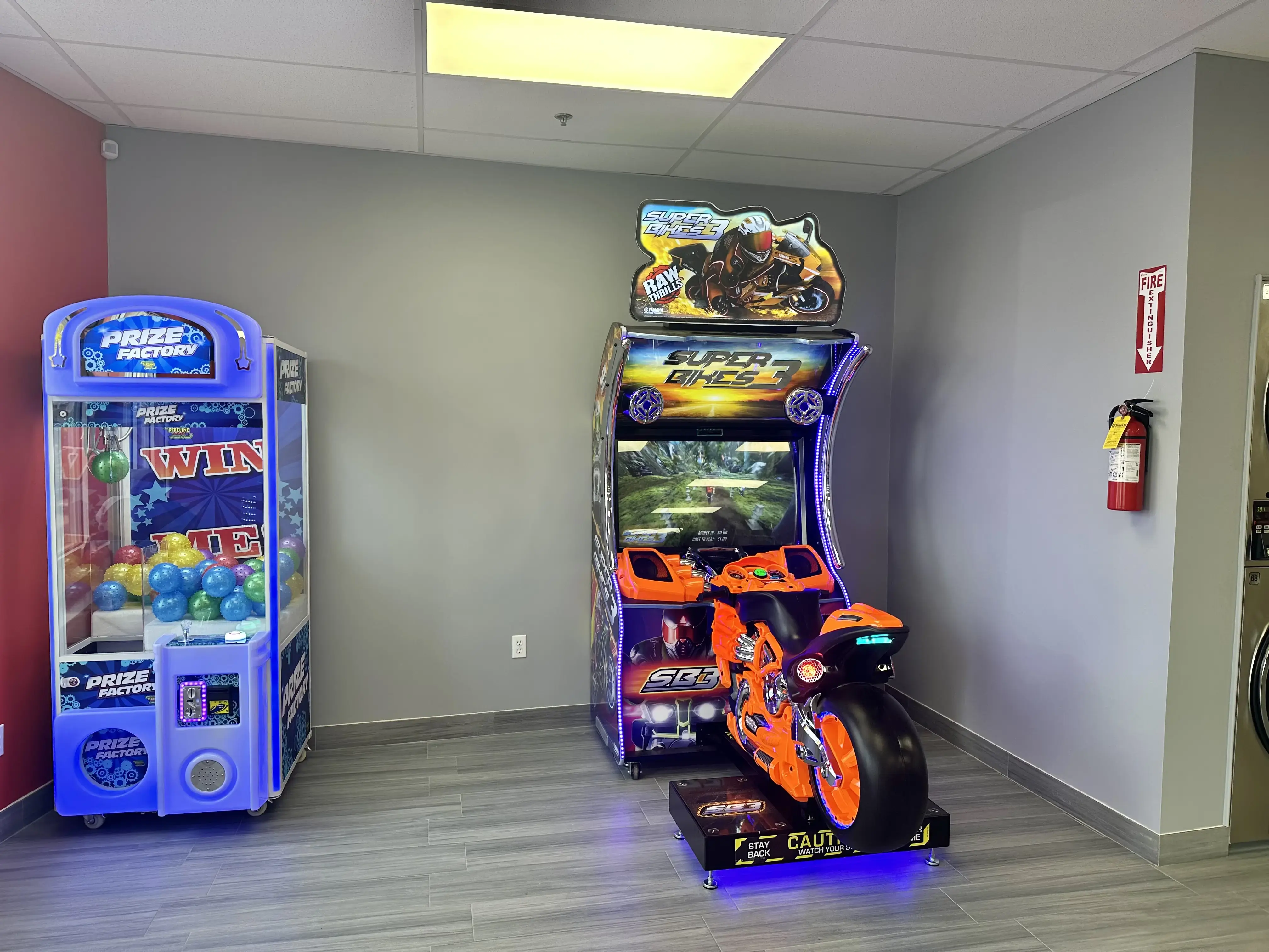 Super Laundromat - Image 3