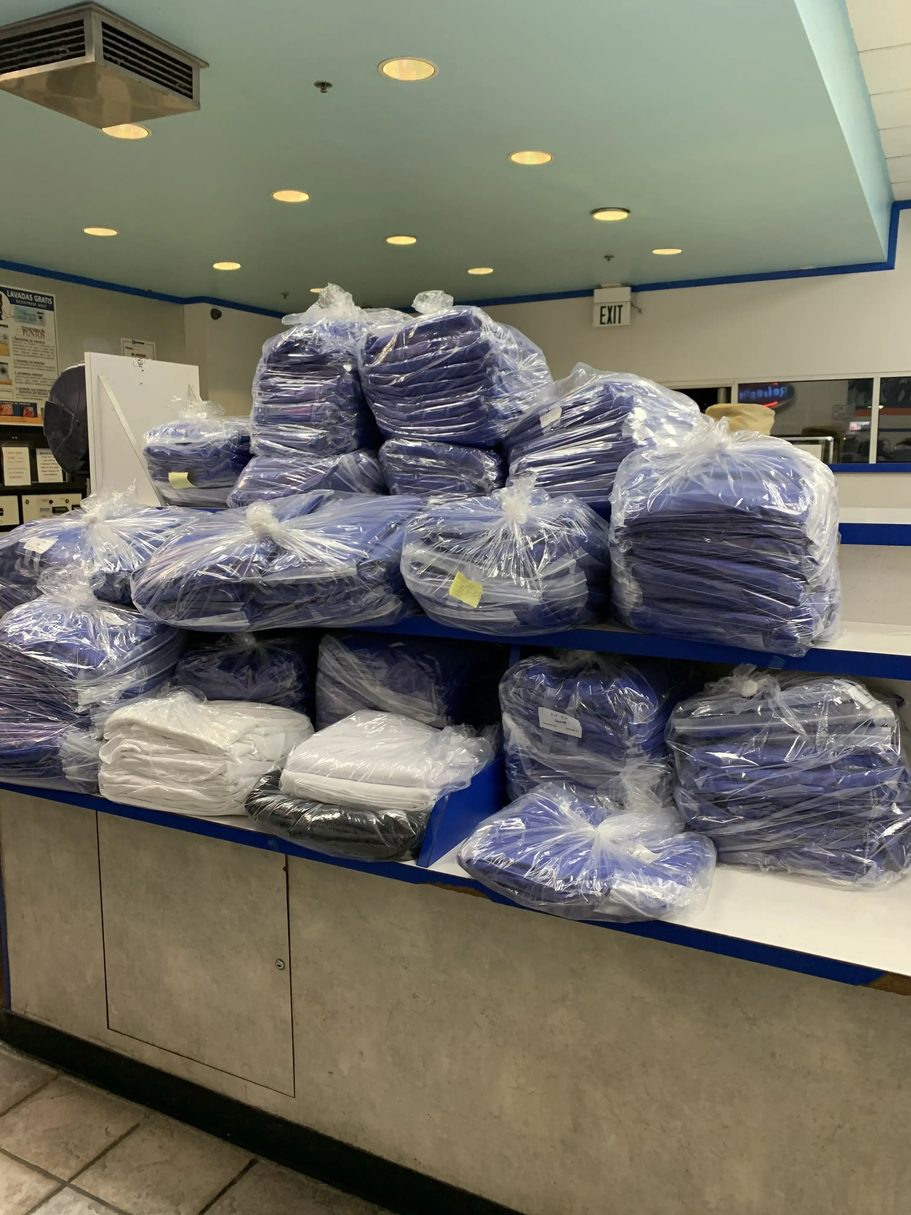 Super Laundry Wash & Fold - Image 15