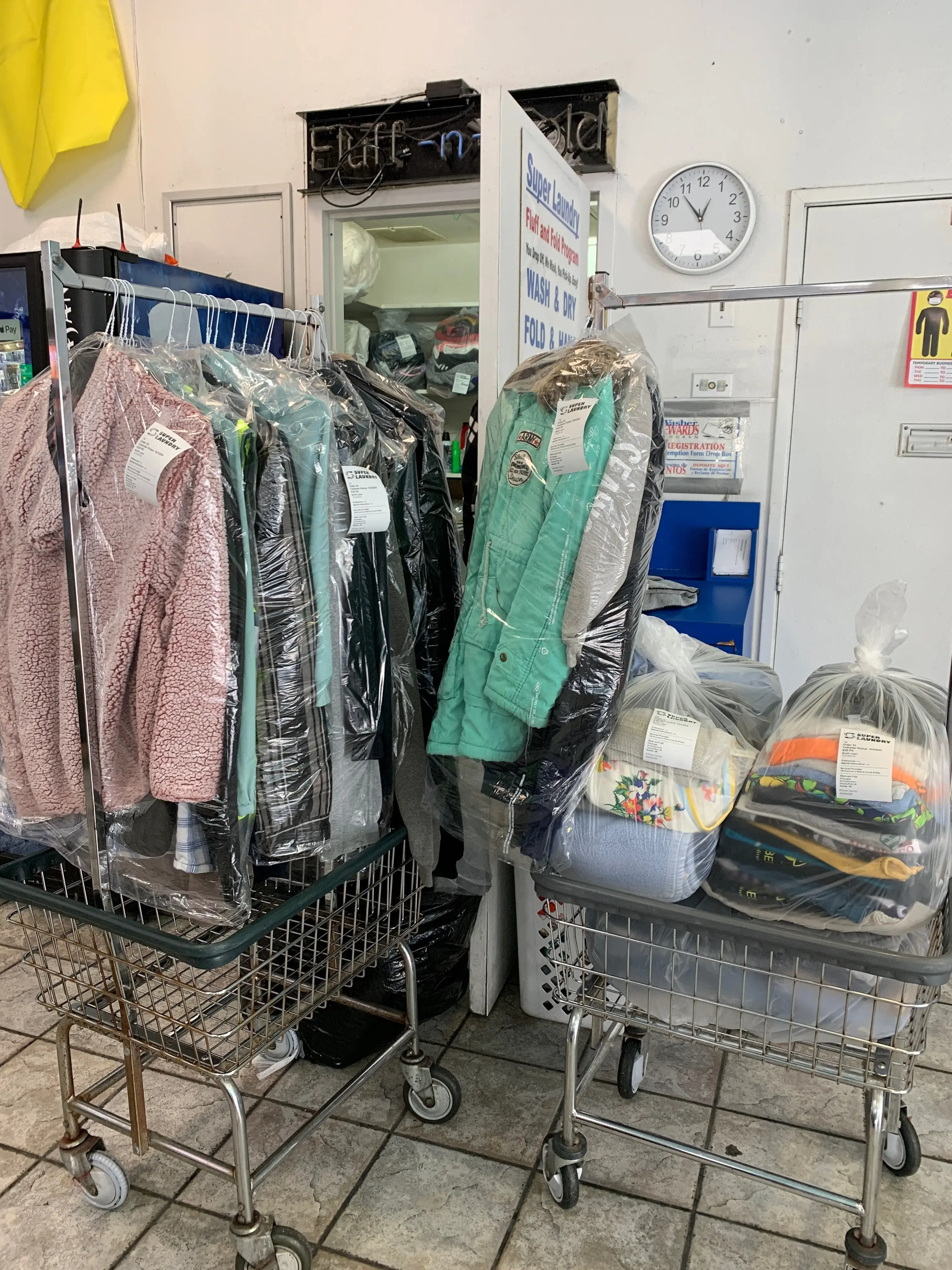 Super Laundry Wash & Fold - Image 18