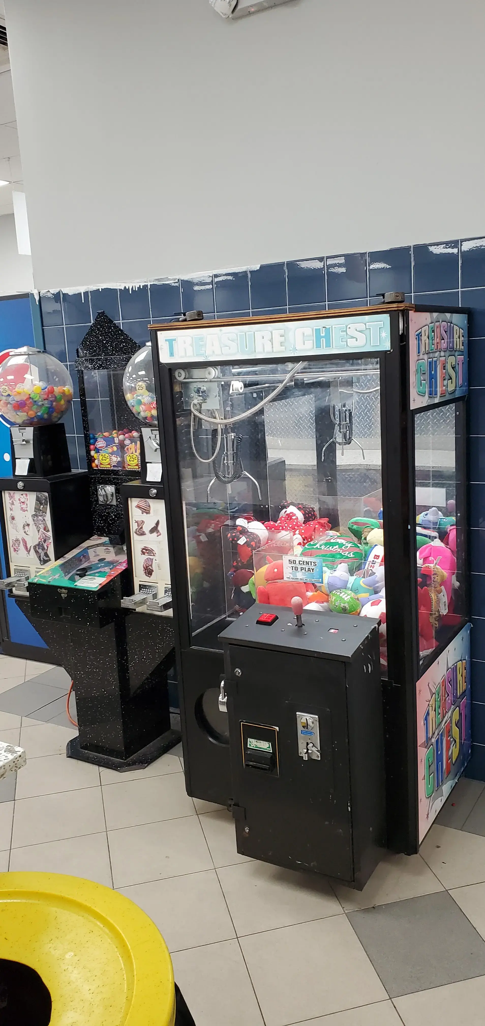 Super Saver Free Dry Laundromat - Image 4