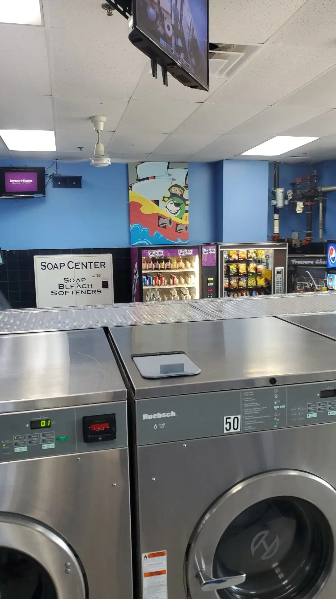 Super Saver Free Dry Laundromat - Image 16