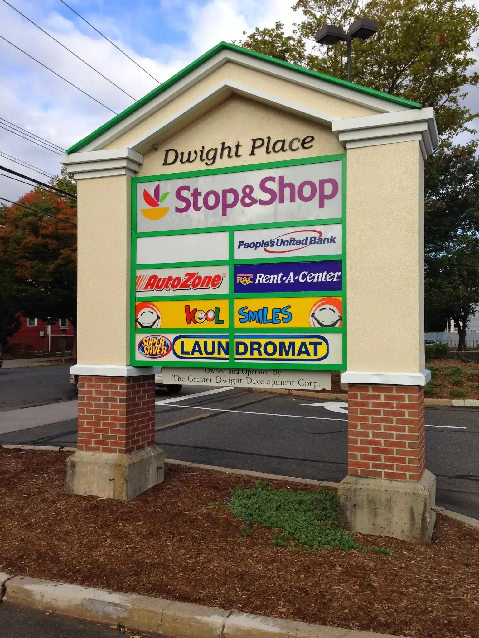 Super Saver Free Dry Laundromat - Image 6