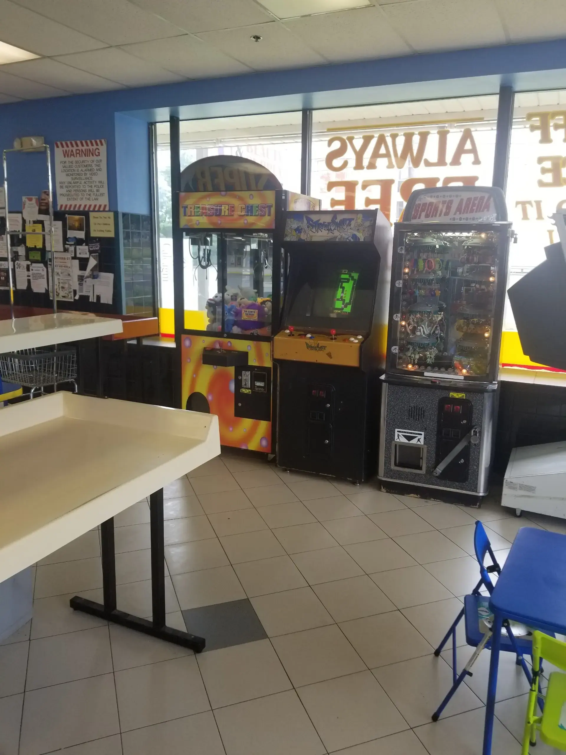 Super Saver Free Dry Laundromat - Image 9