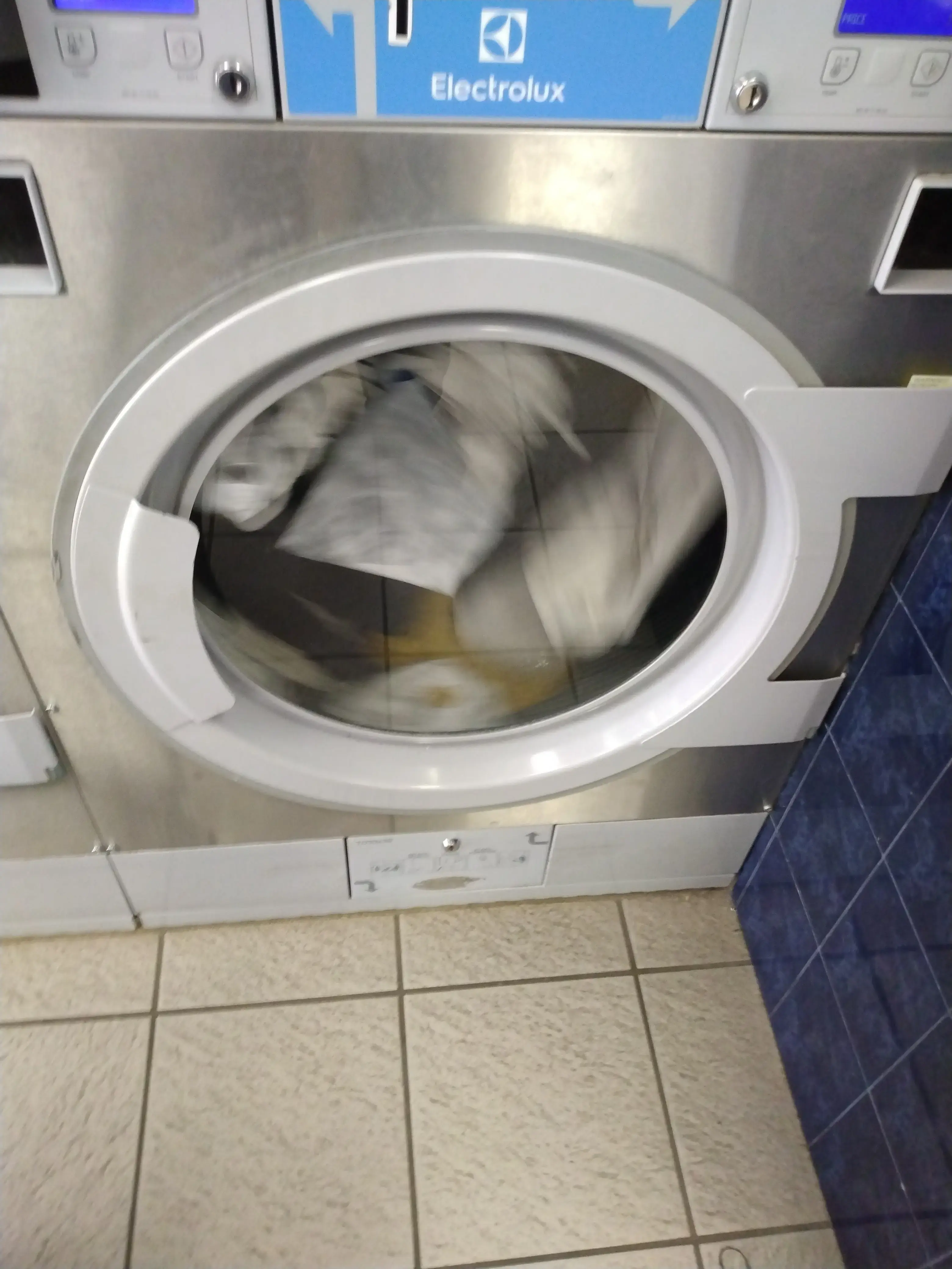 Super Saver Laundromat location