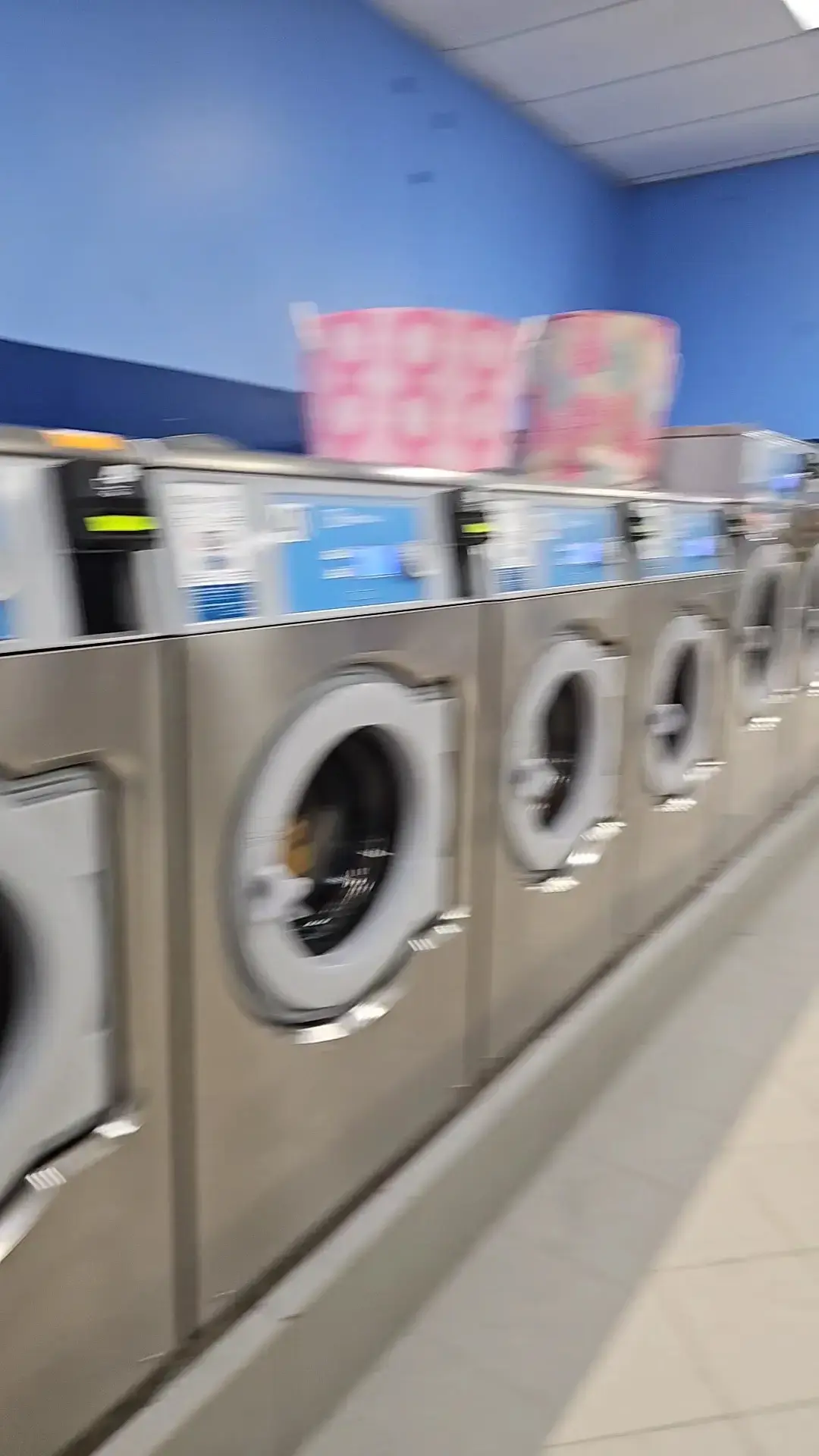 Super Saver Laundromat - Image 6