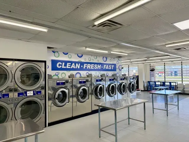 Super Spin Laundromats thumbnail 1