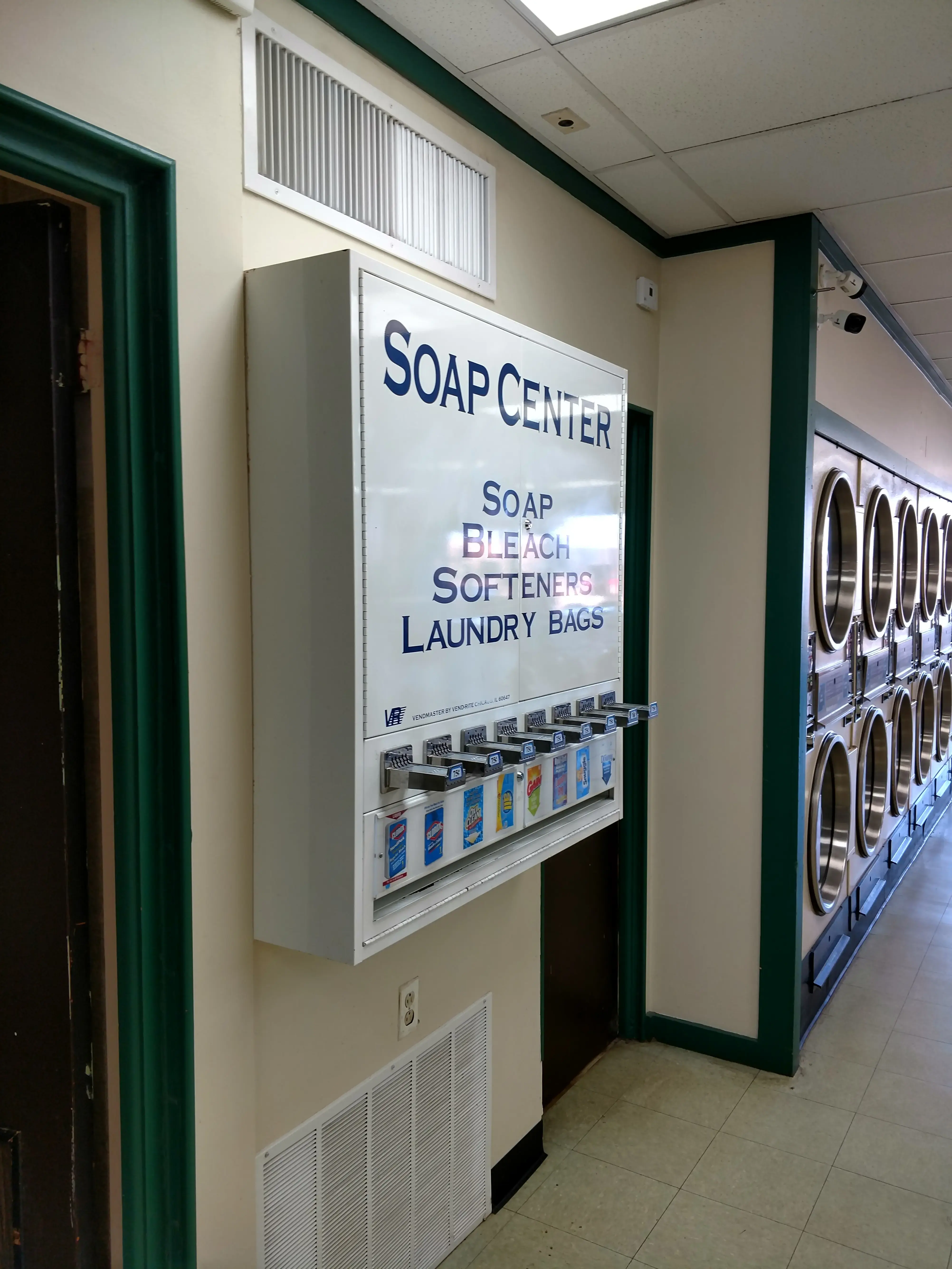 Super Suds (formerly Mercedes) Coin Laundry & Dry Cleaning - Image 8