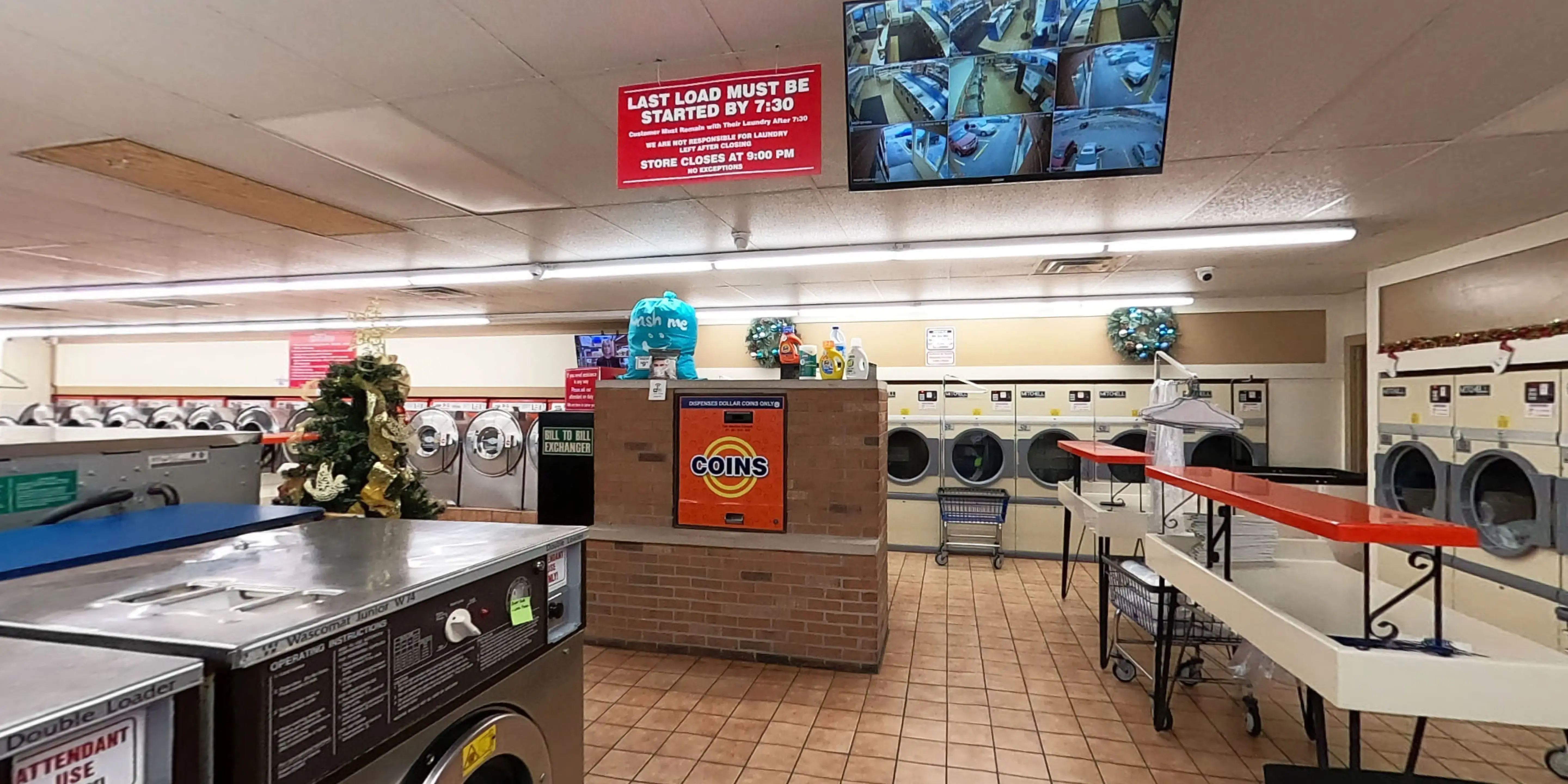 Super Suds Laundromat - Coin Laundry & Wash and Fold - Image 10
