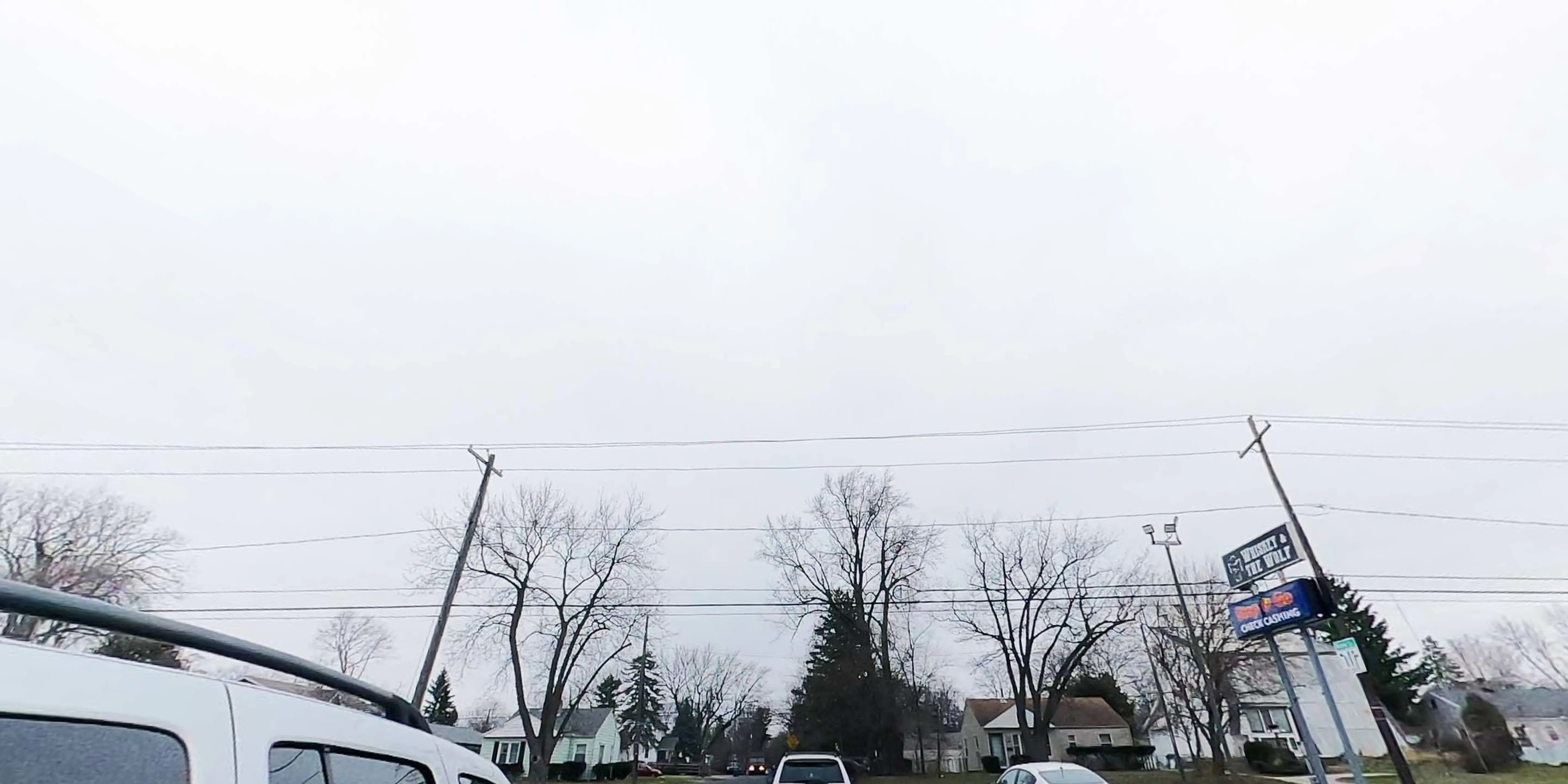 Super Suds Laundromat - Coin Laundry & Wash and Fold - Image 4