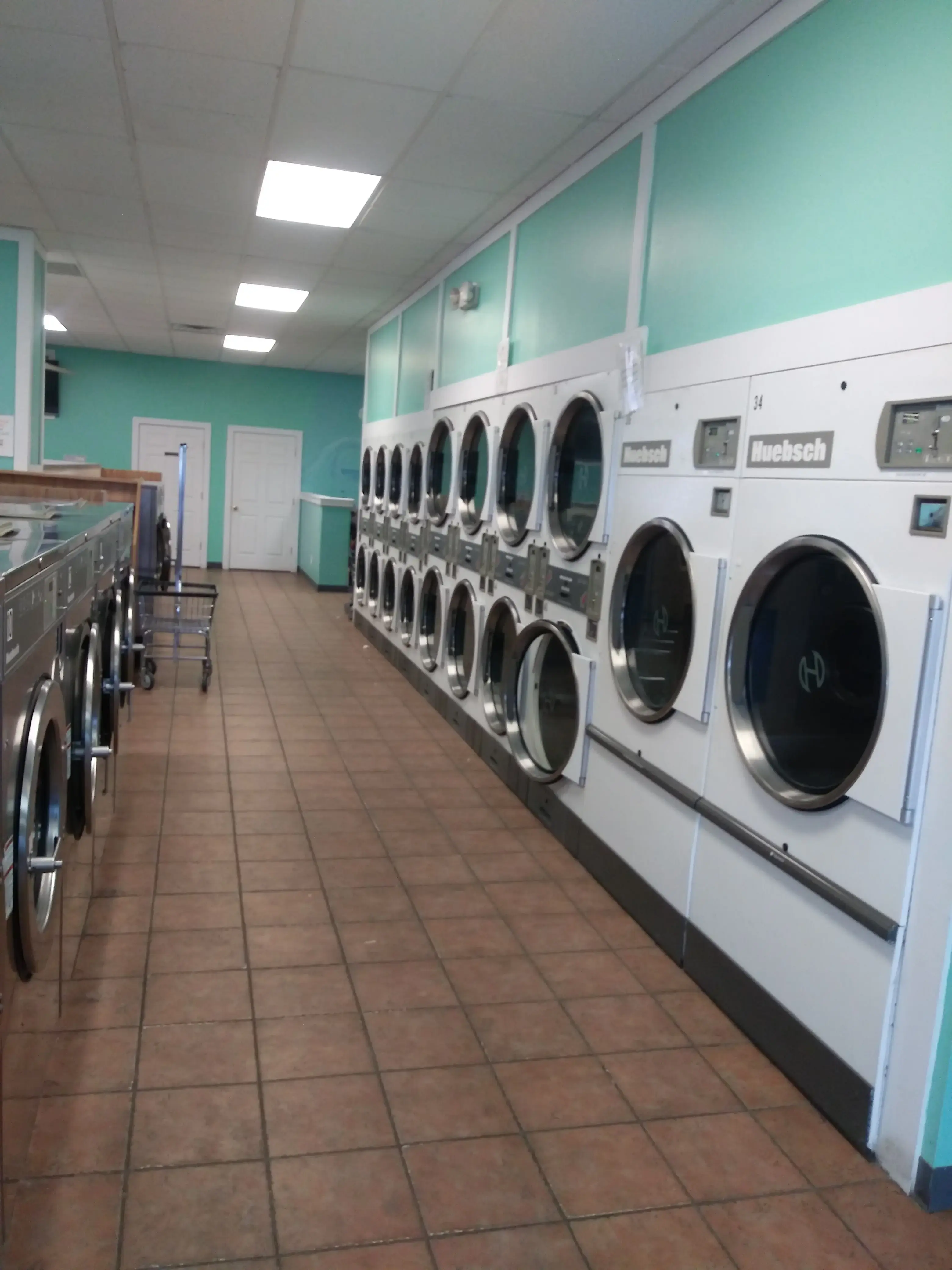 Super Suds Laundromat thumbnail 17