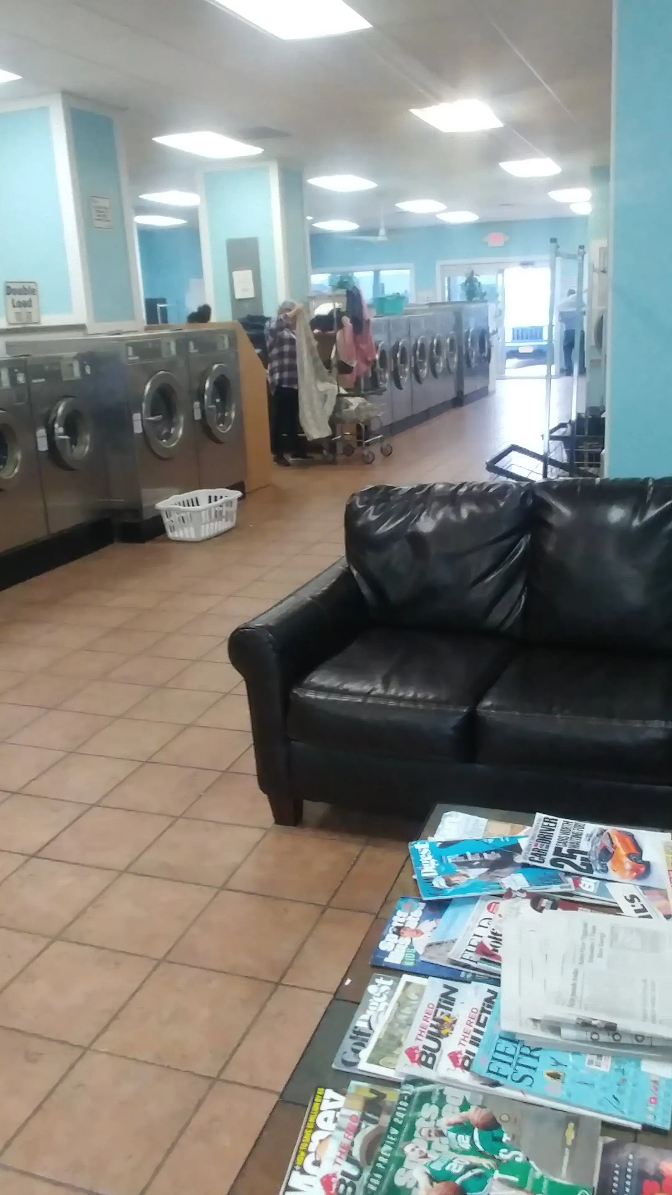 Super Suds Laundromat thumbnail 14