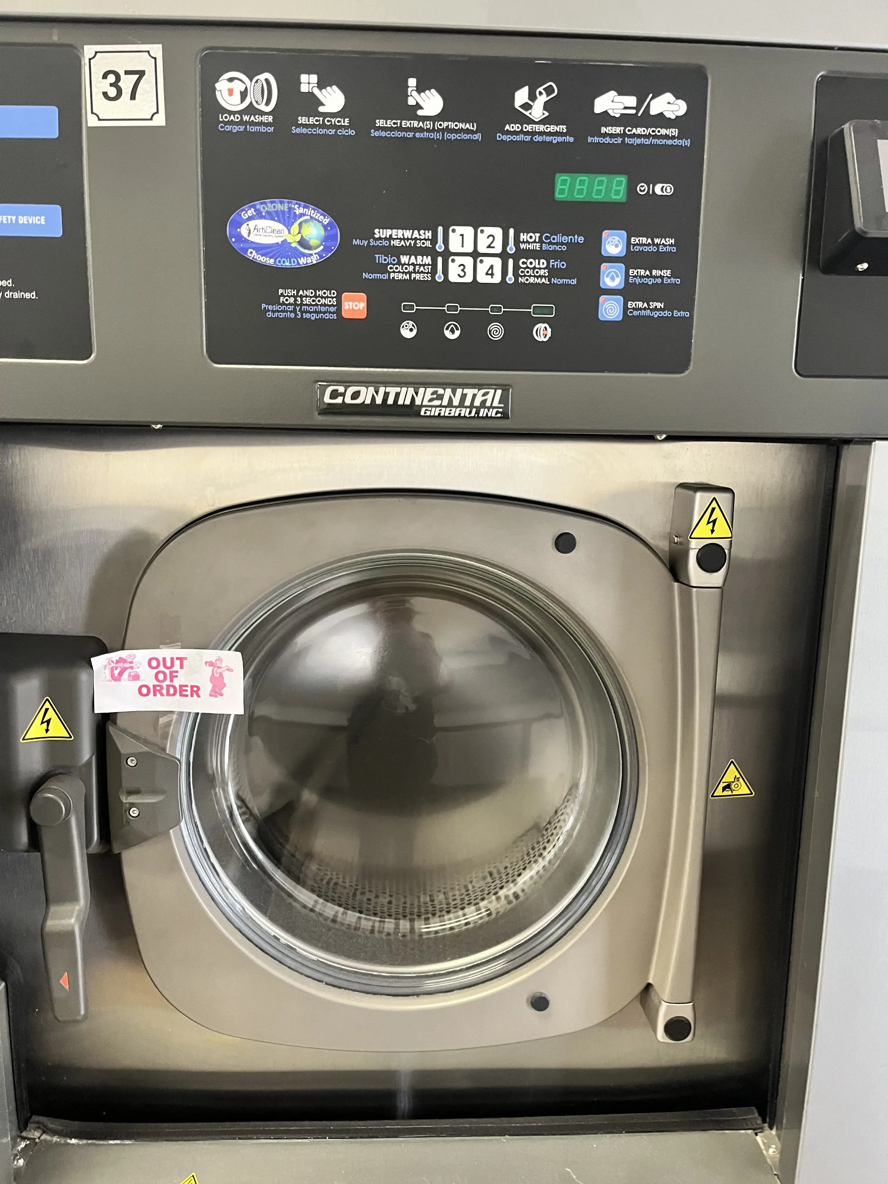 Super Suds Laundromat & Wash and Fold thumbnail 16