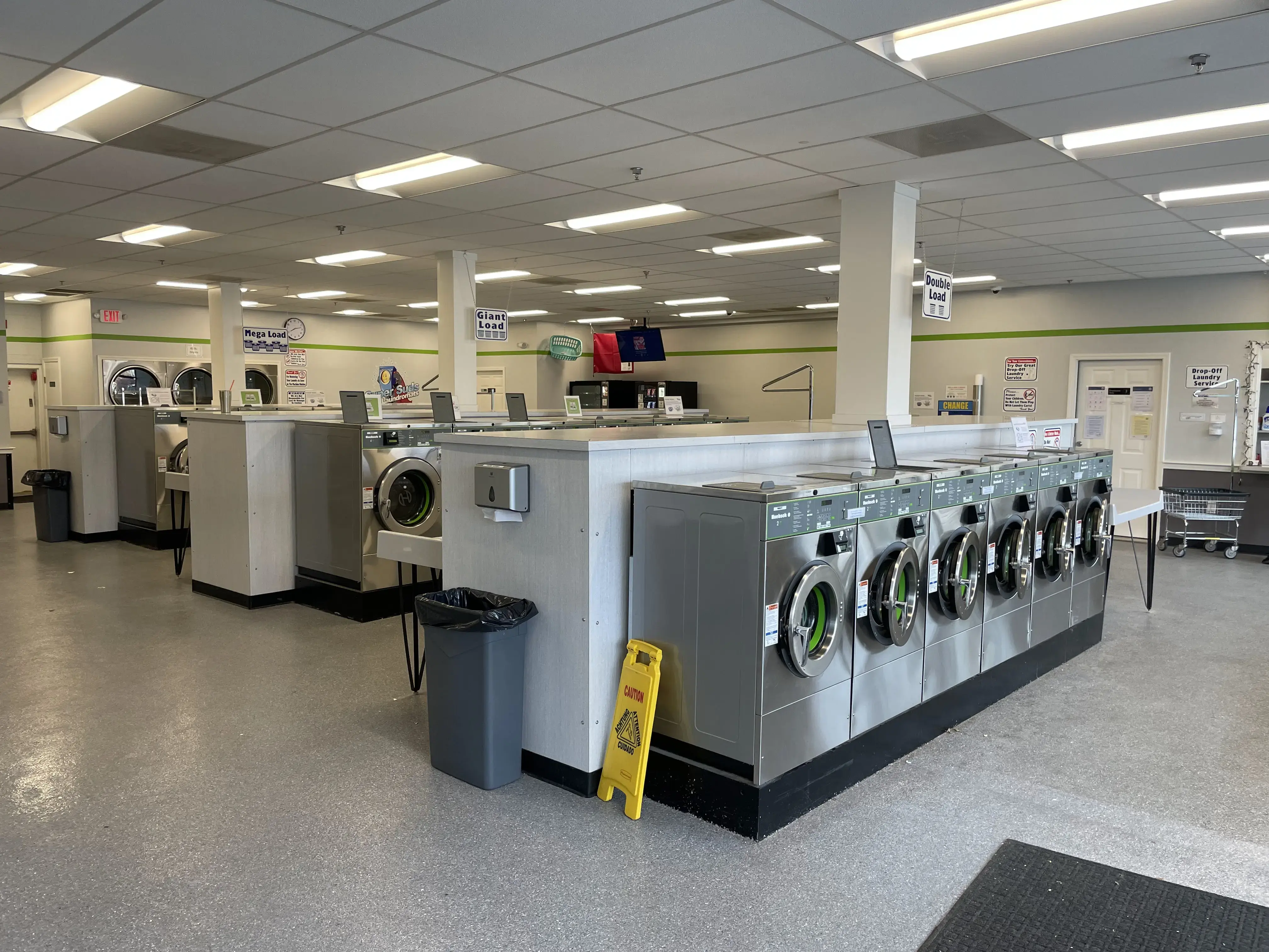 Super Suds Laundromats thumbnail 5