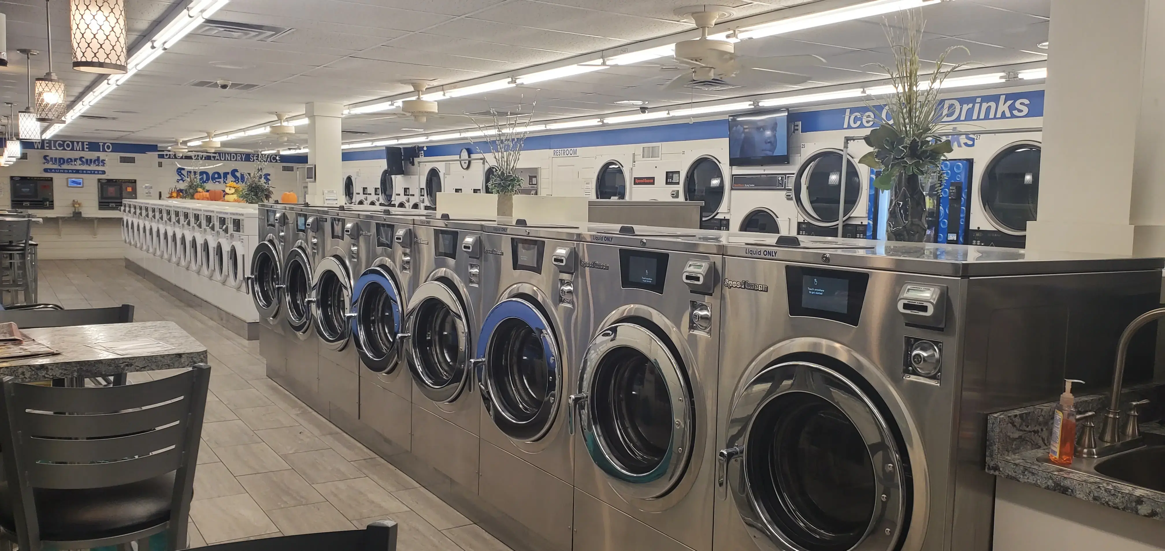 Super Suds Laundry Center thumbnail 19