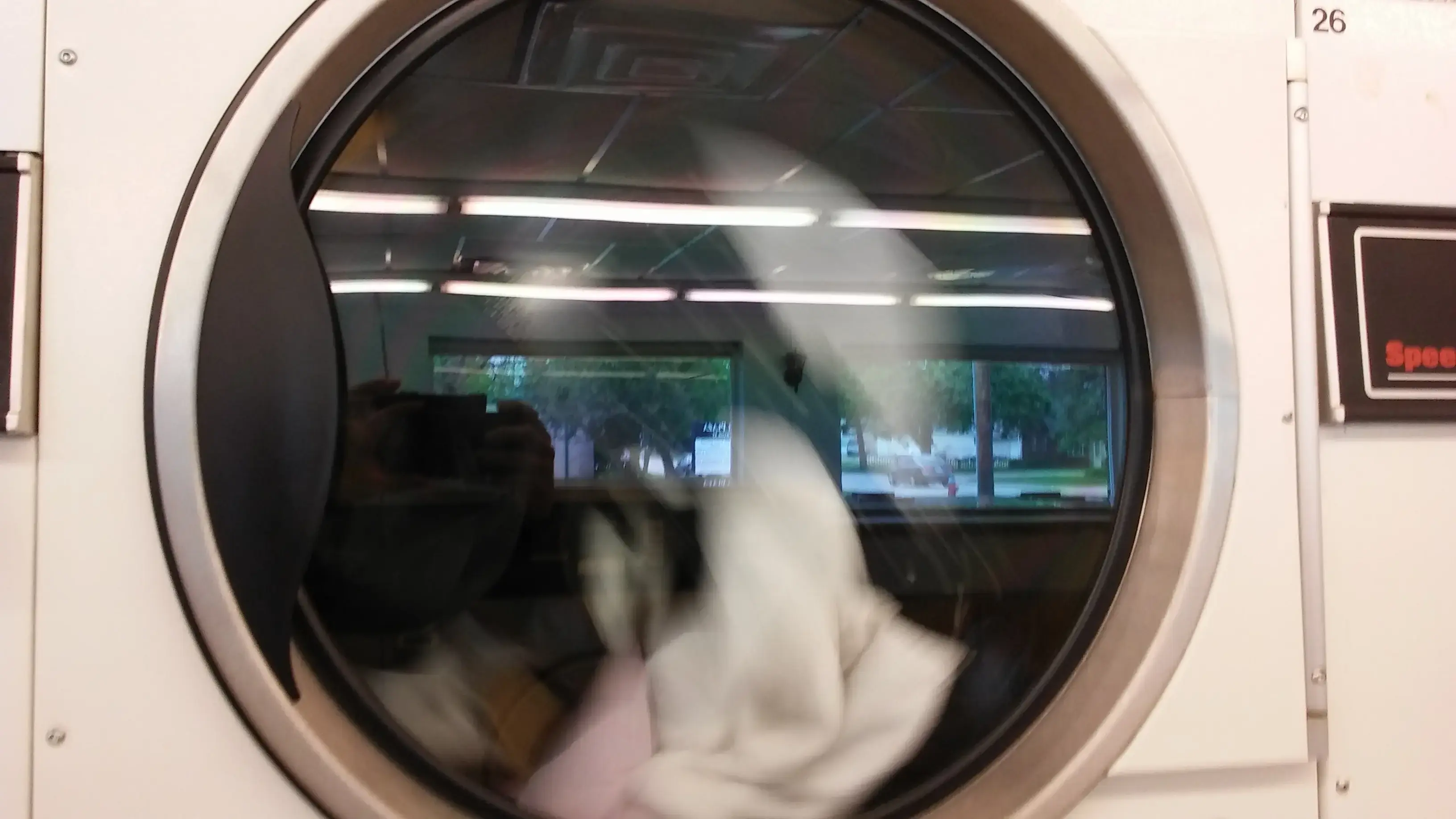 Super Suds Laundry Center thumbnail 13
