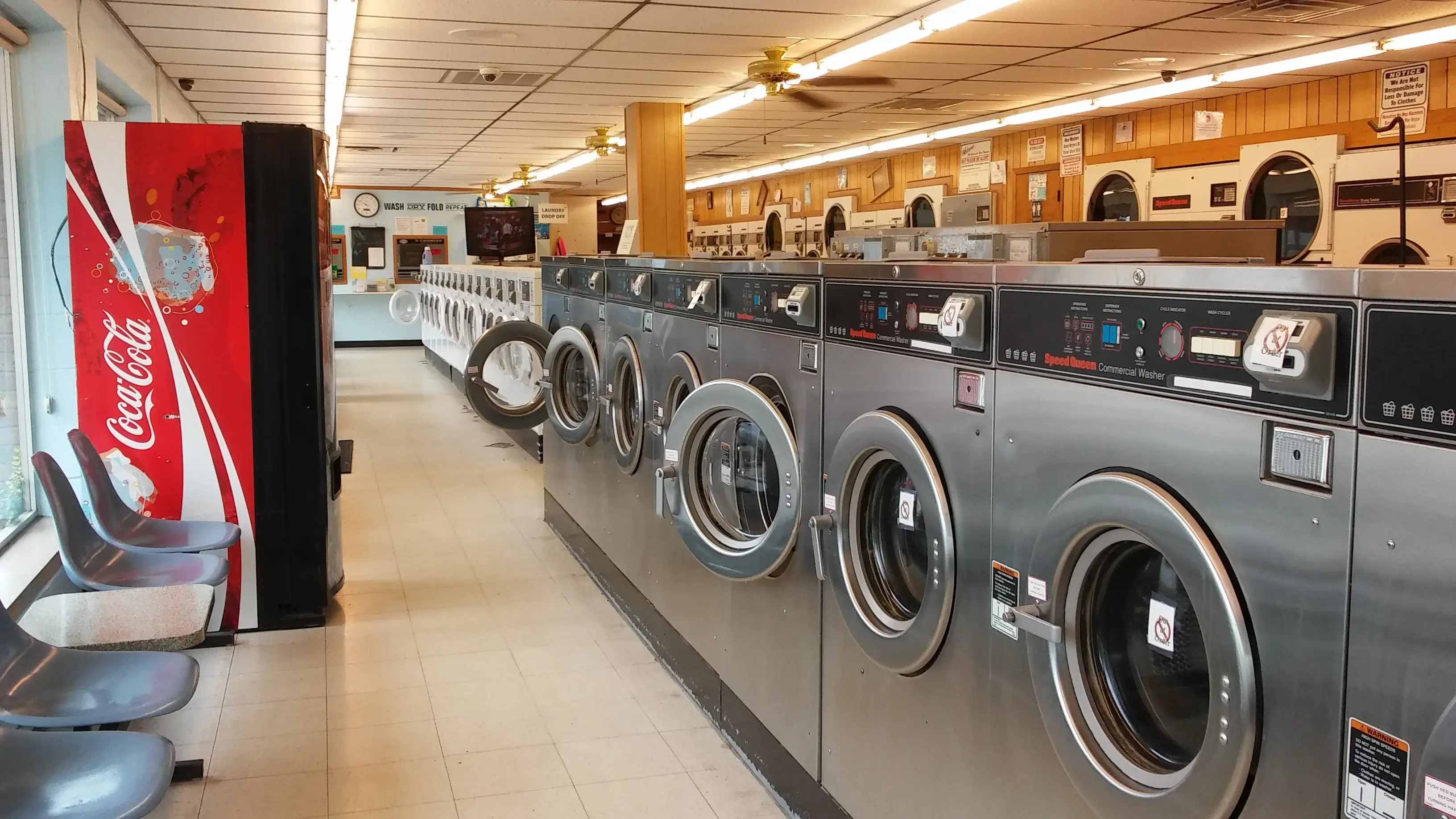Super Suds Laundry Center thumbnail 16