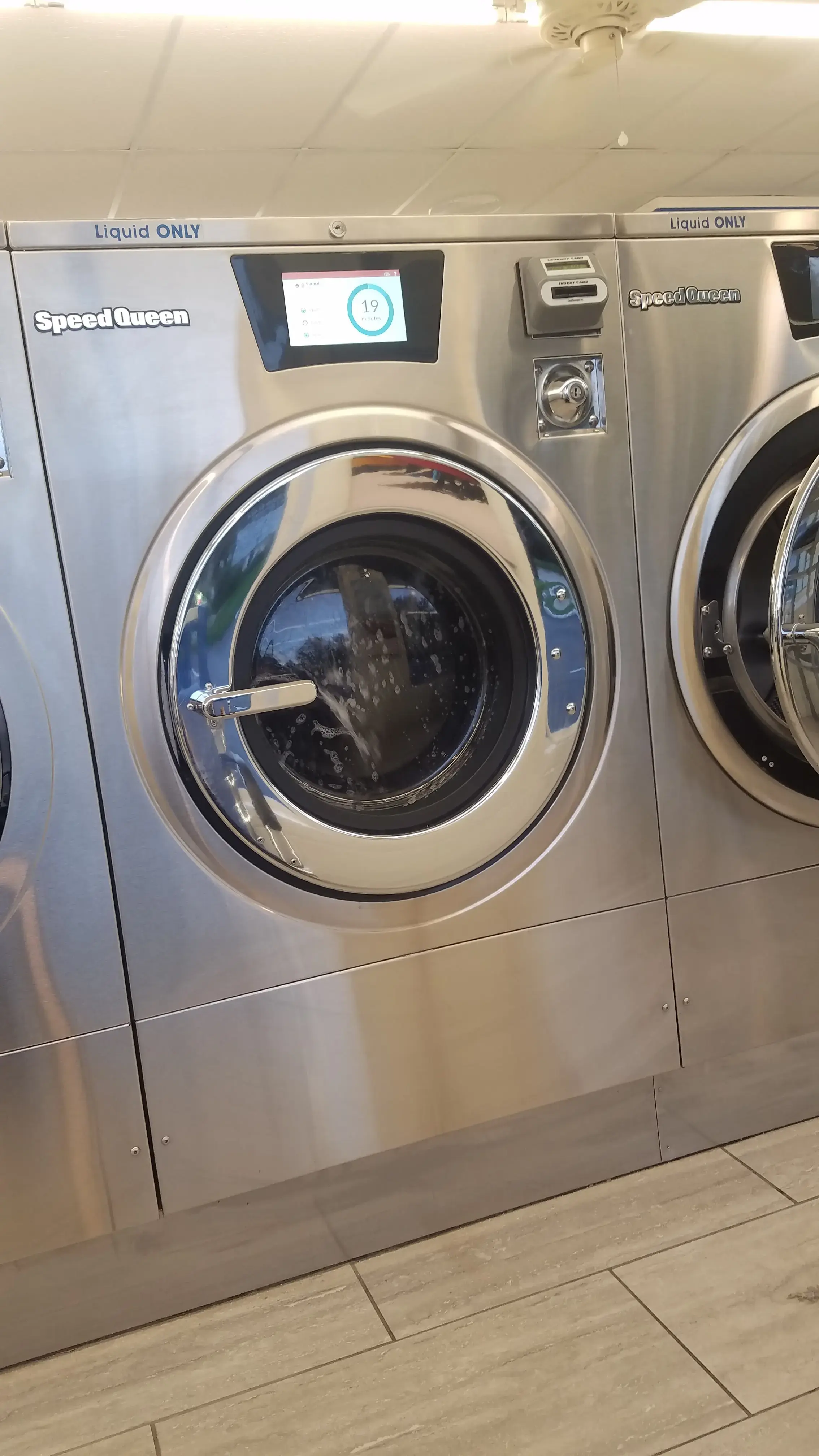 Super Suds Laundry Center thumbnail 8