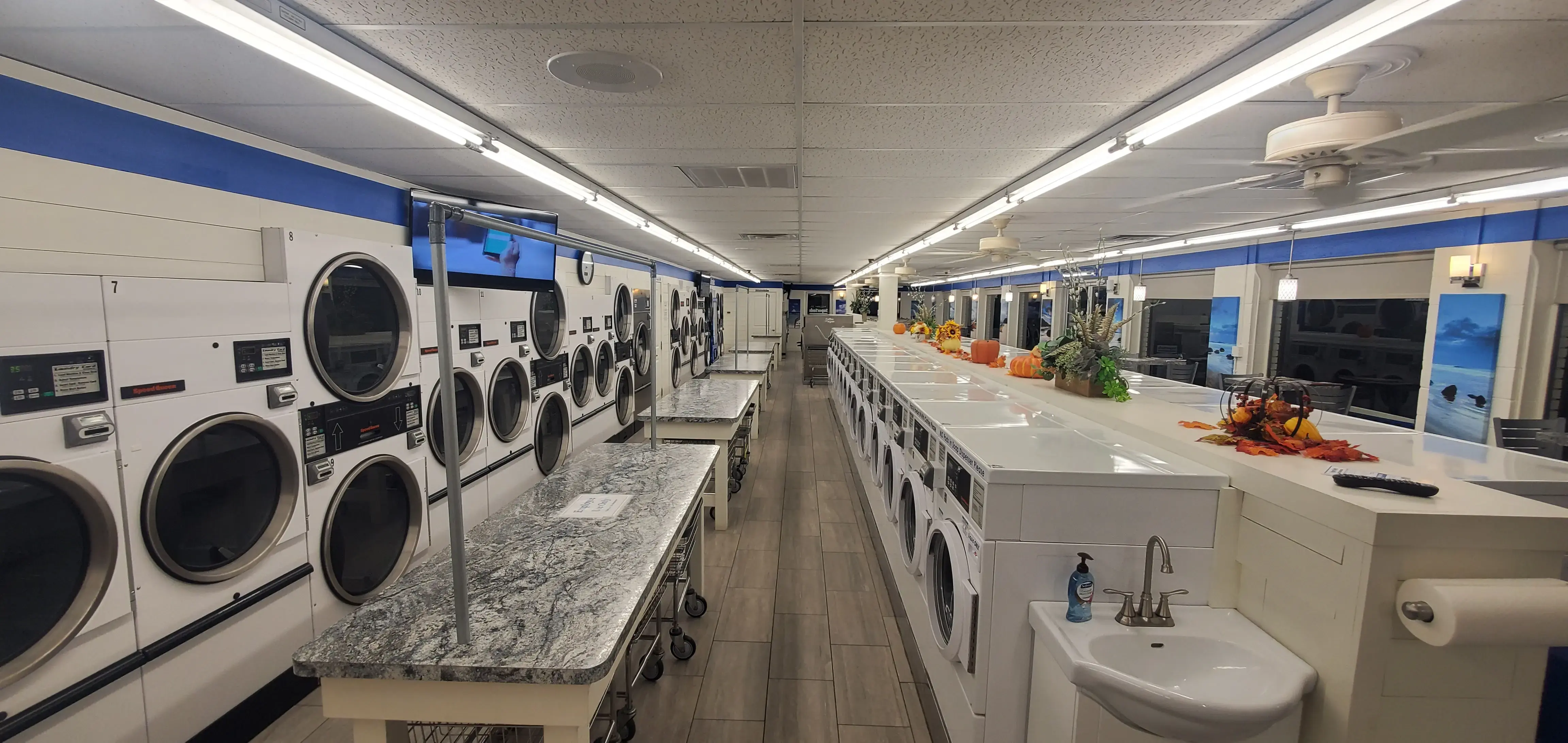 Super Suds Laundry Center thumbnail 18