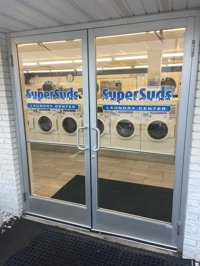 Super Suds Laundry Center thumbnail 19