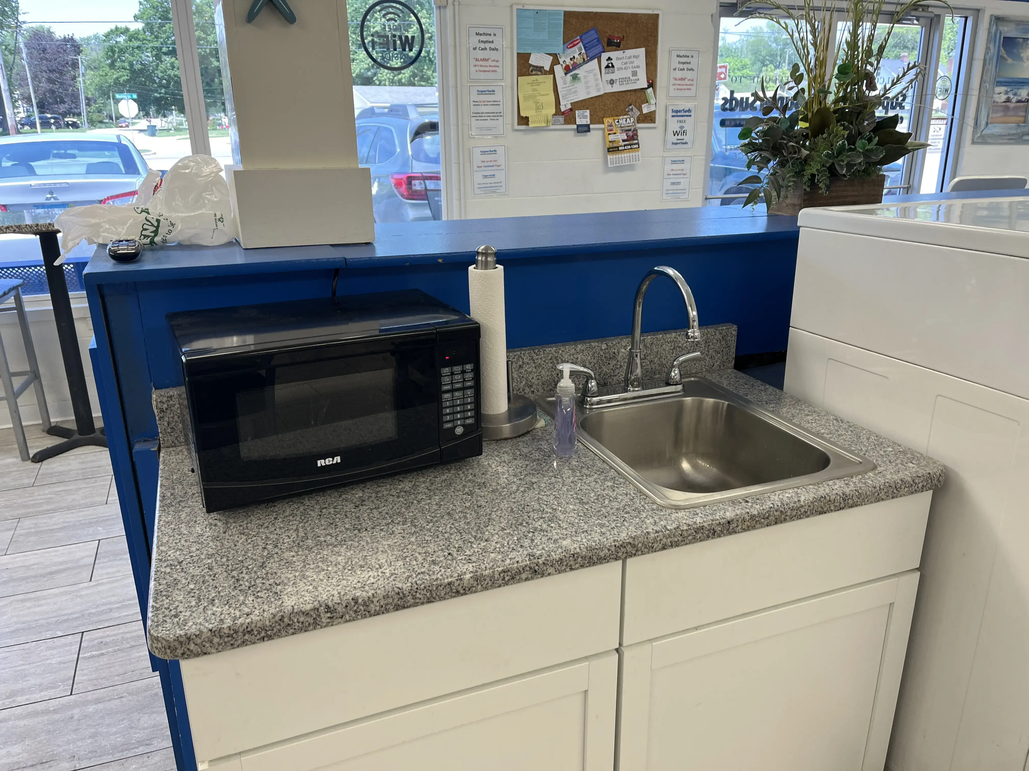 Super Suds Laundry Center - Image 17